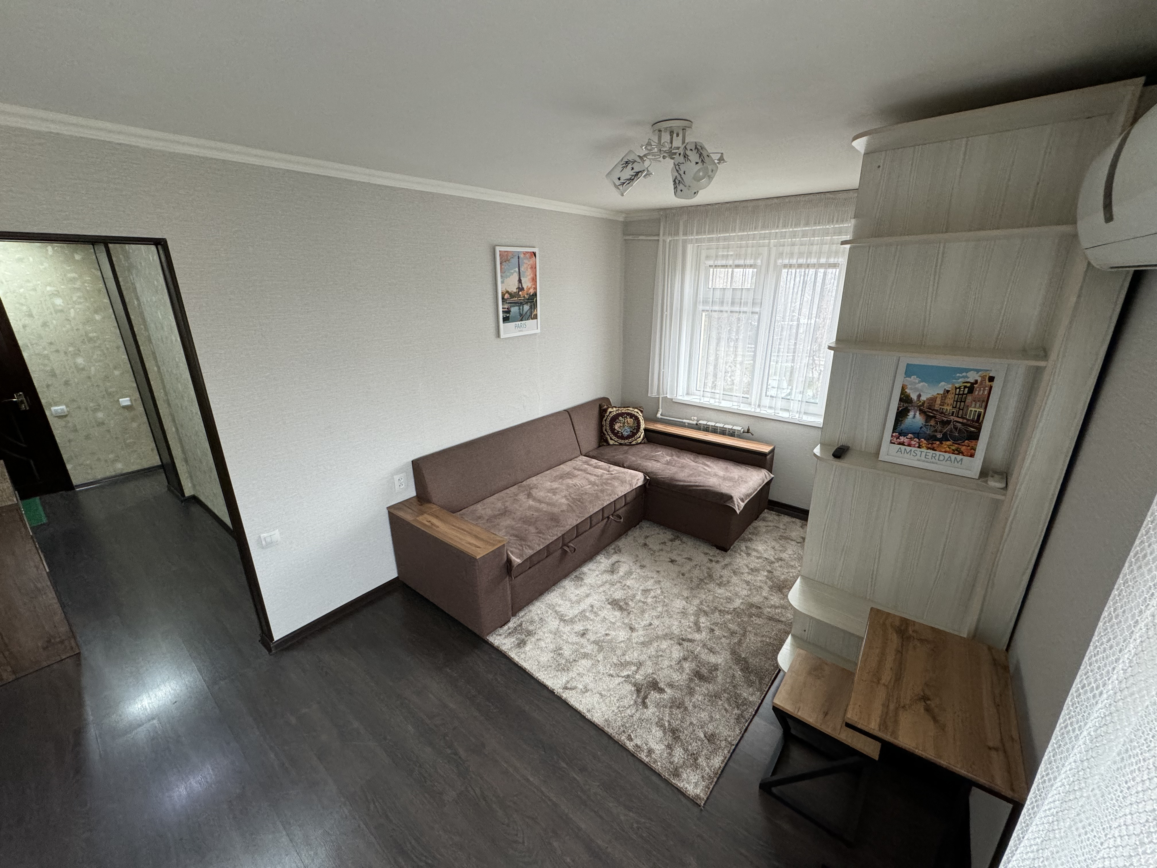 Comfortable flat in 5 min from airport and center