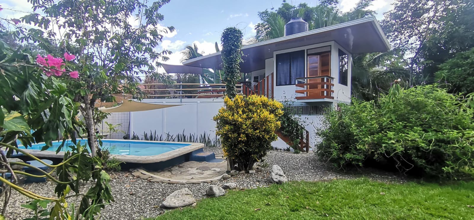 Casita Escondida, economical, 7 beds.