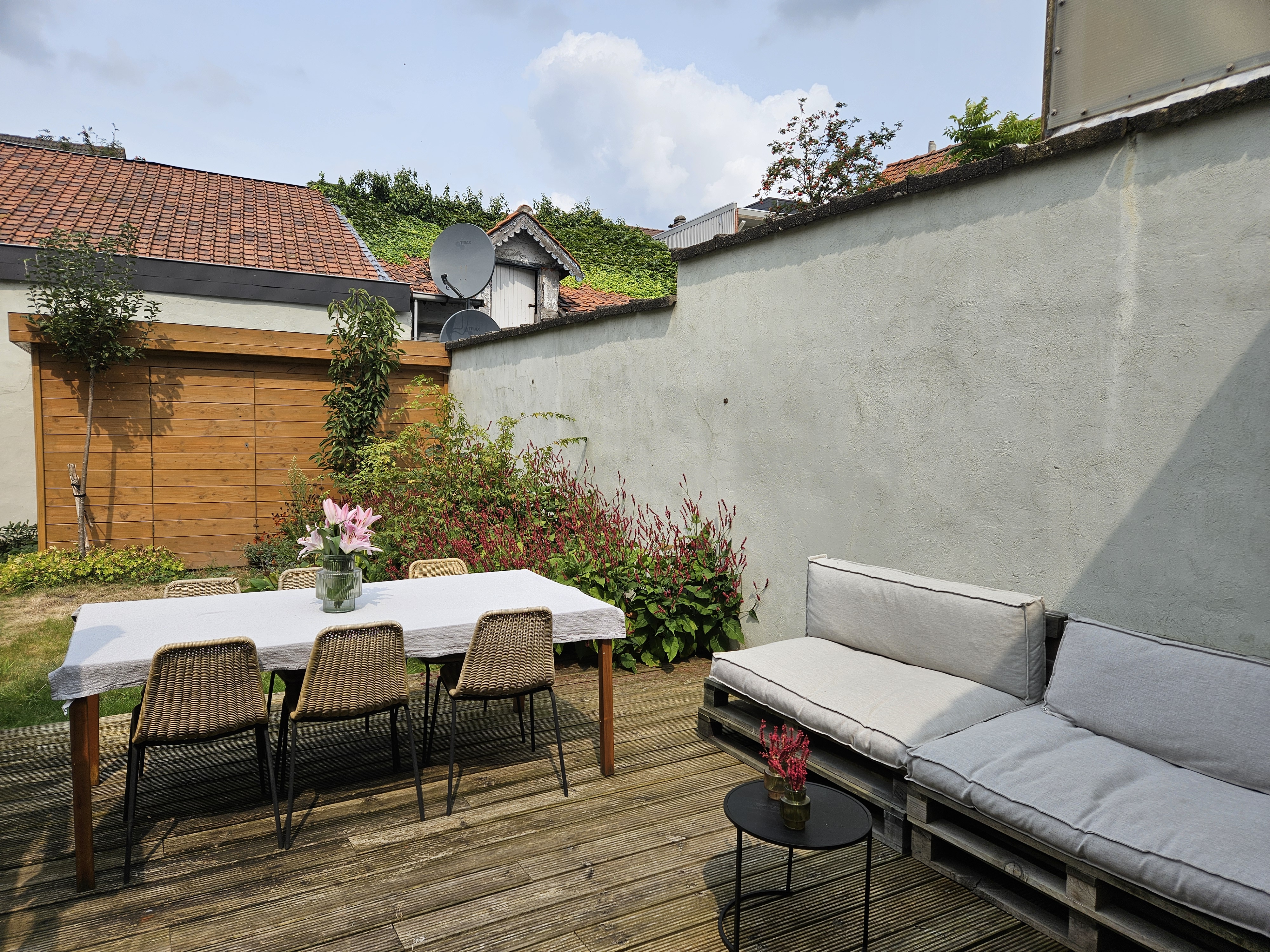 Cosy home with garden in Ghent in Dampoort, Ghent