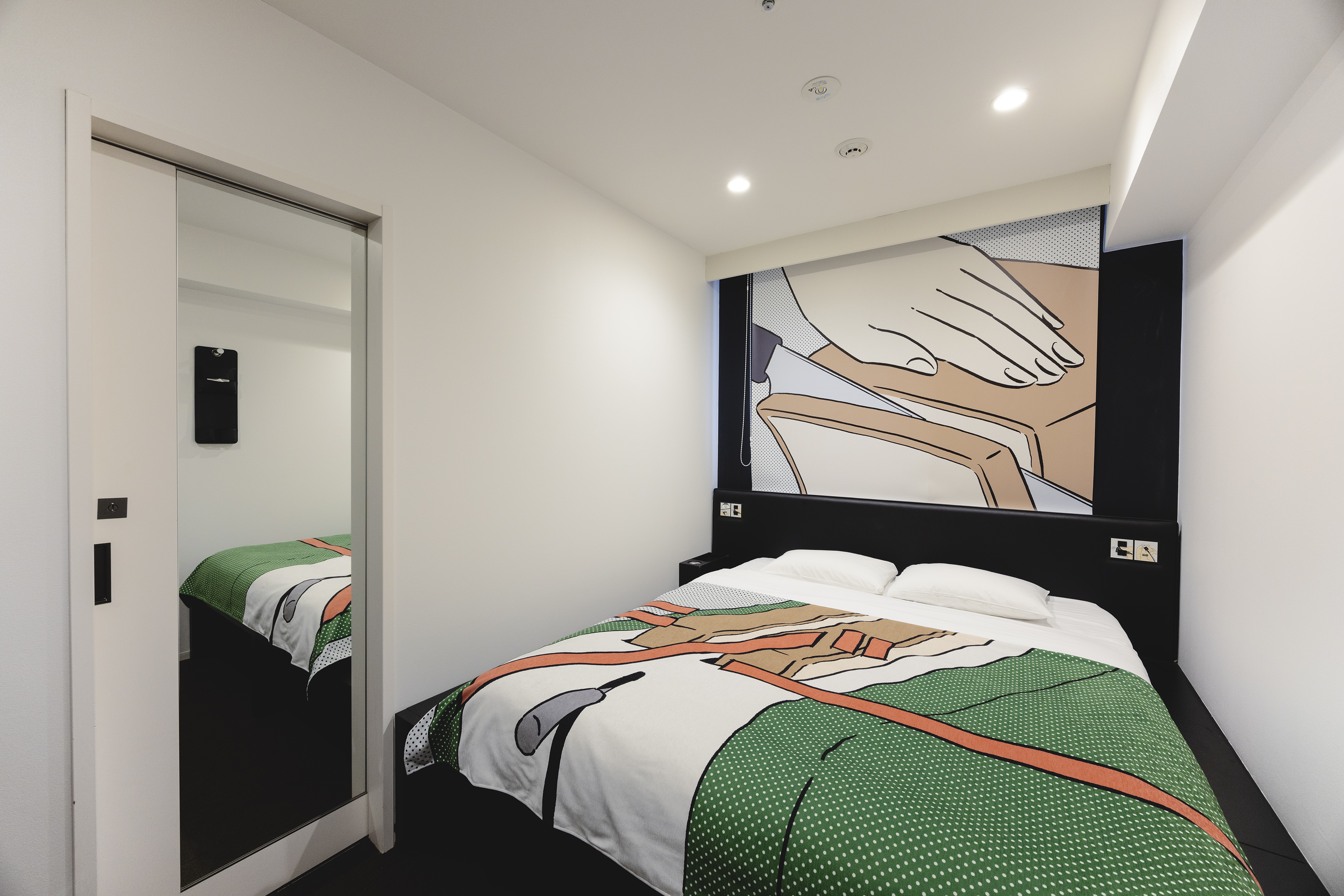 MANGA Design・1 bed・Free simple breakfast・4 station