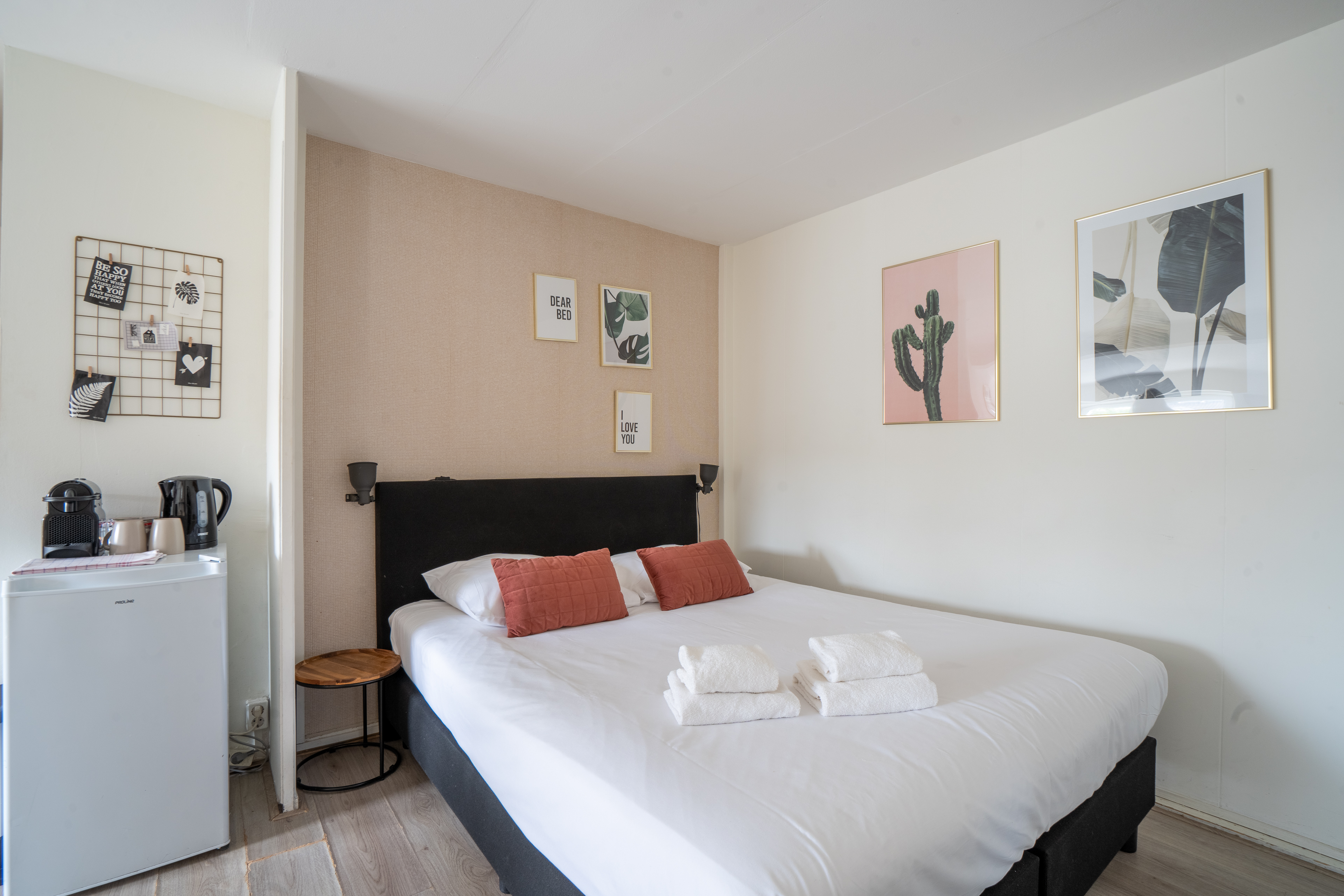 Private apartment @BEST location Amstel