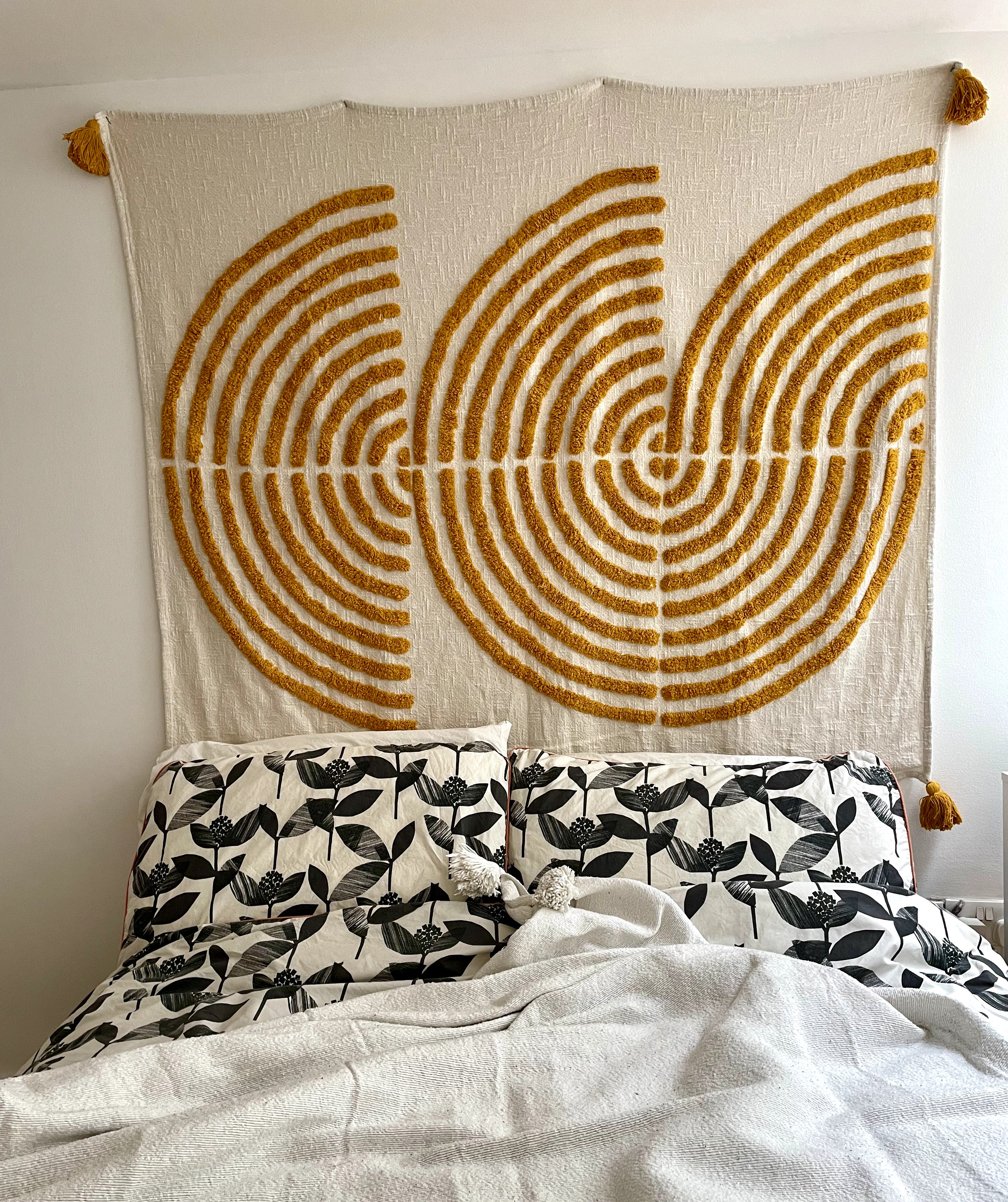 Private Bedroom & Bathroom Peaceful & Central in Camden, London
