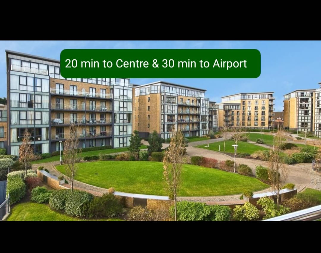 20 Min to centre (5km) / airport 30 min