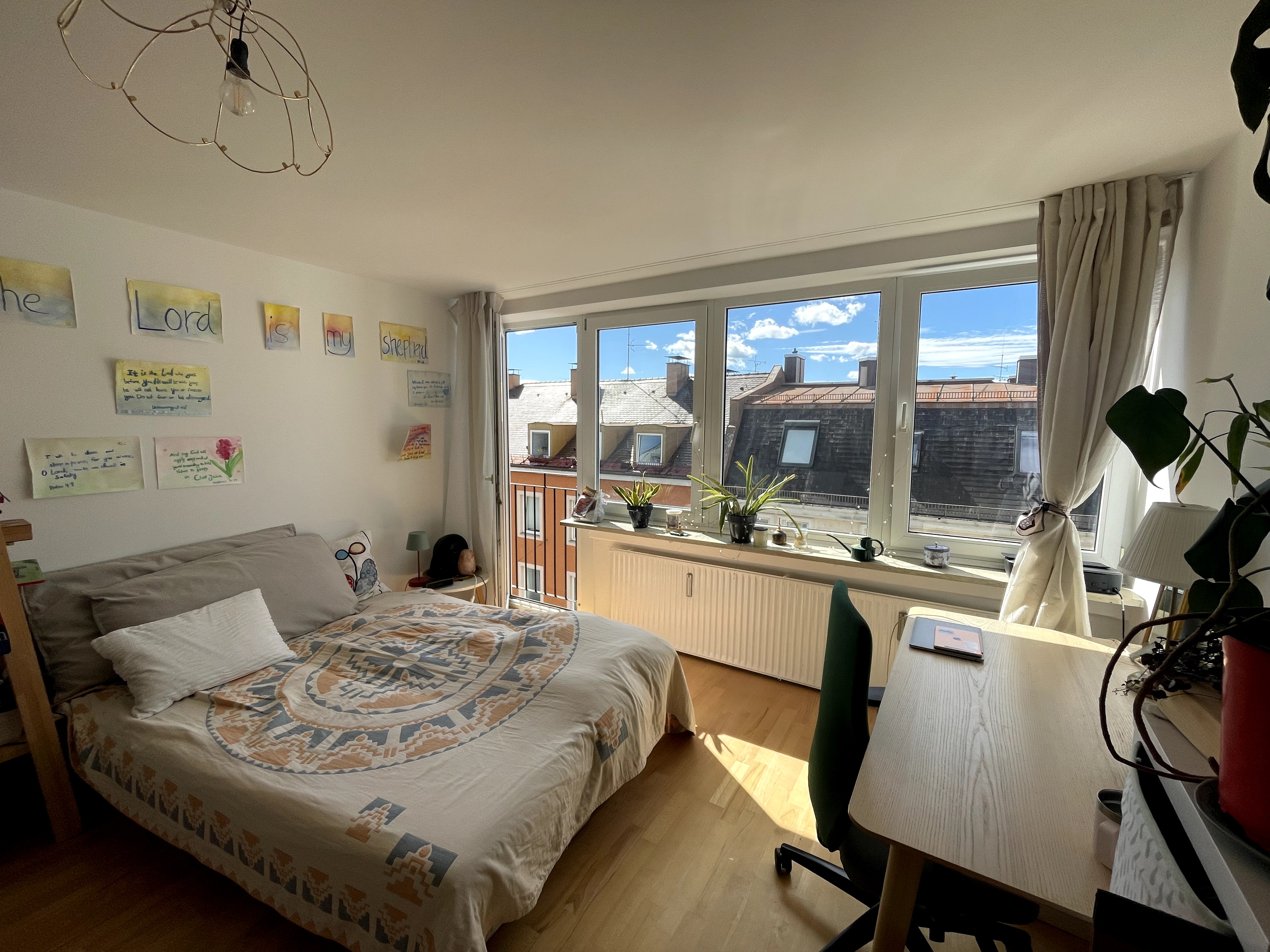 Nice, sunny flat in the heart of Munich in Maxvorstadt, Munich