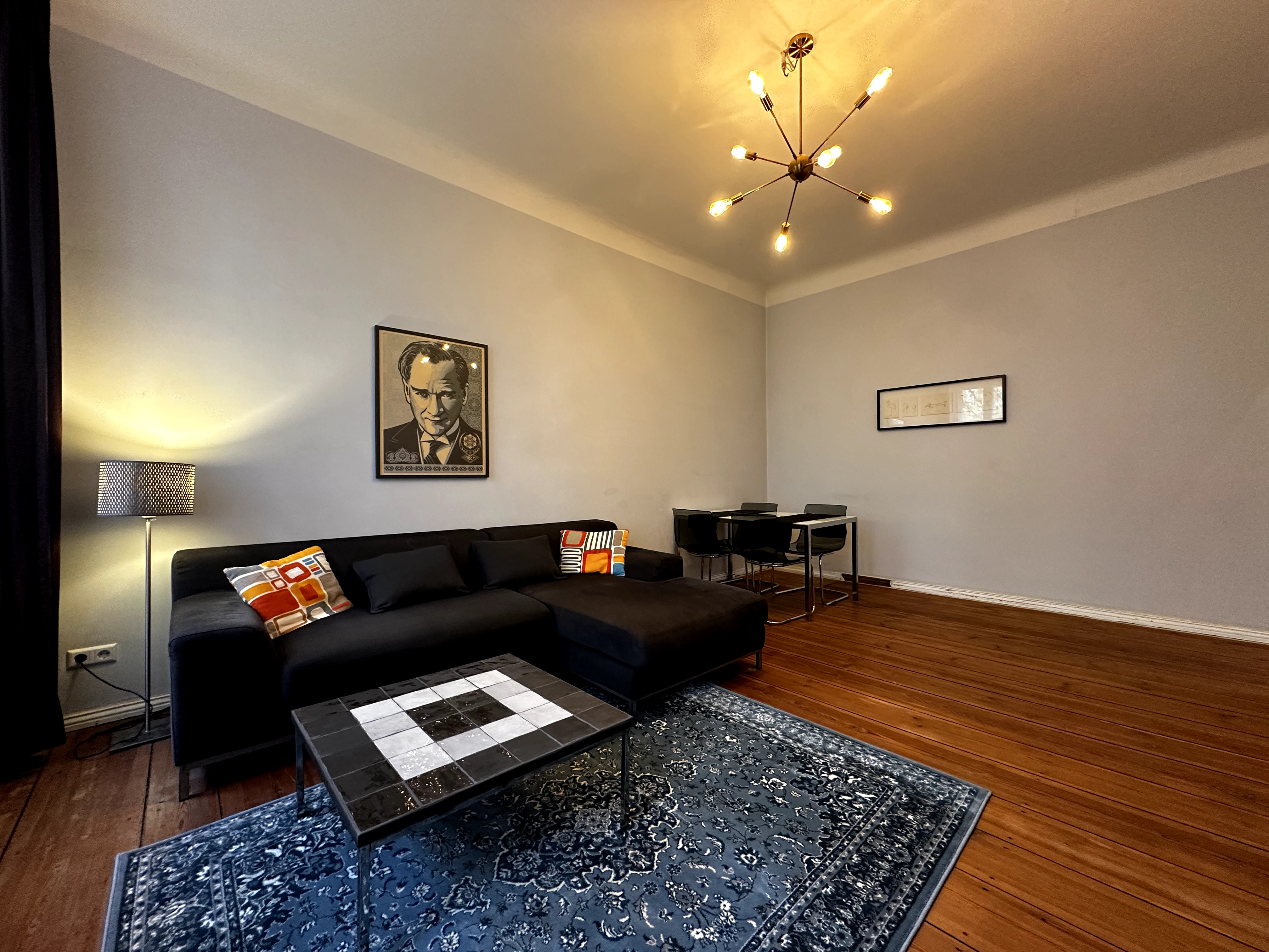 Apartment in Prime Location – Perfect for Couples in Brunnenstr. Nord, Berlin