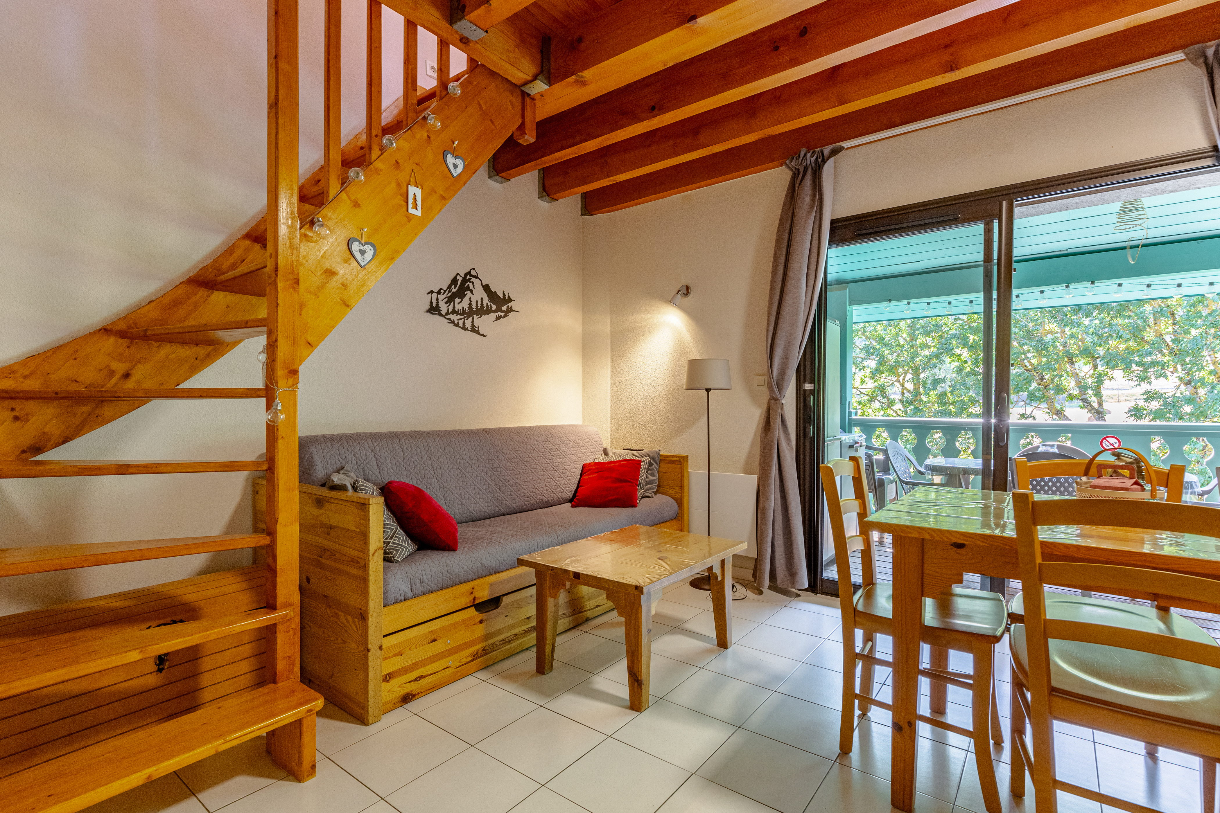 L 'appartment d' Aure 4/6 pers-Arreau (swimming pool in summer)
