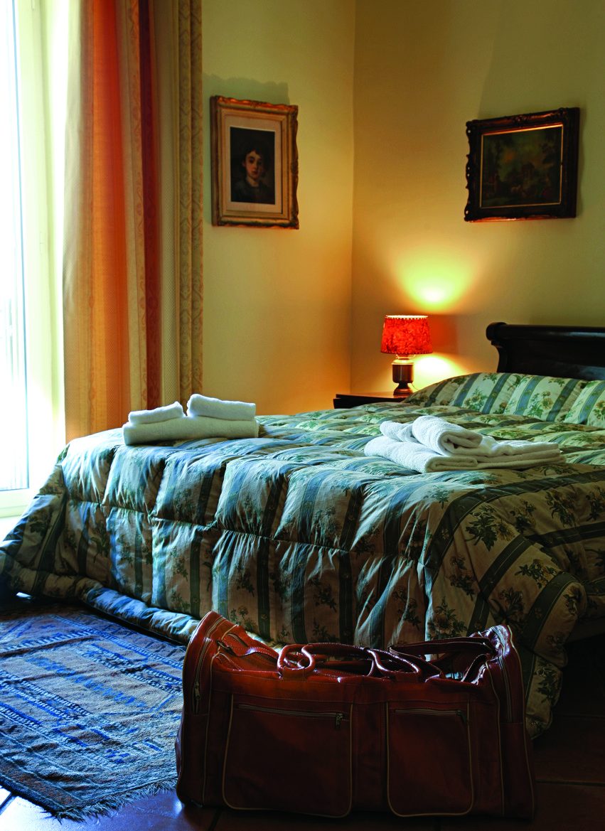 luna caprese b&b - arancio o pompelmo in San Ferdinando, Naples