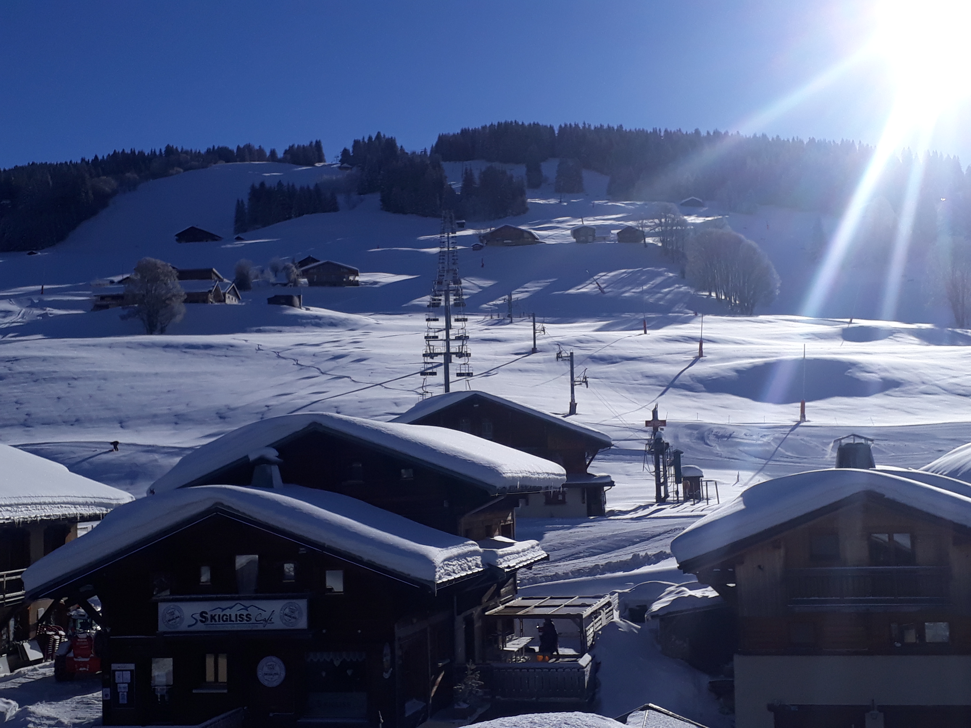 Crest-Voland (Savoie 1230m) Apt village center