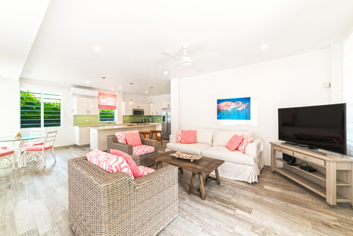 South Coast beachfront villa HB