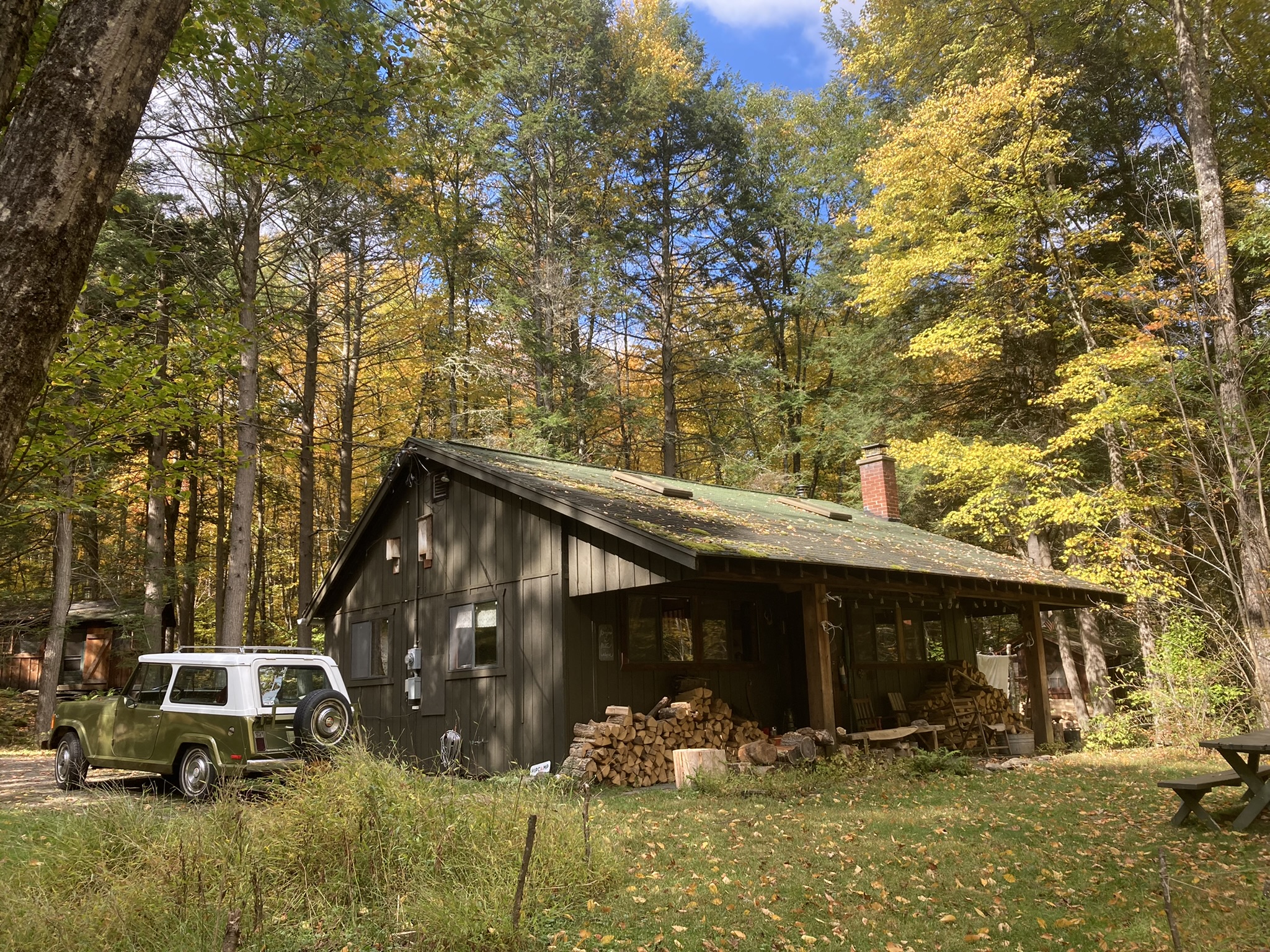 Catskill's Le Petite Cabine on the River