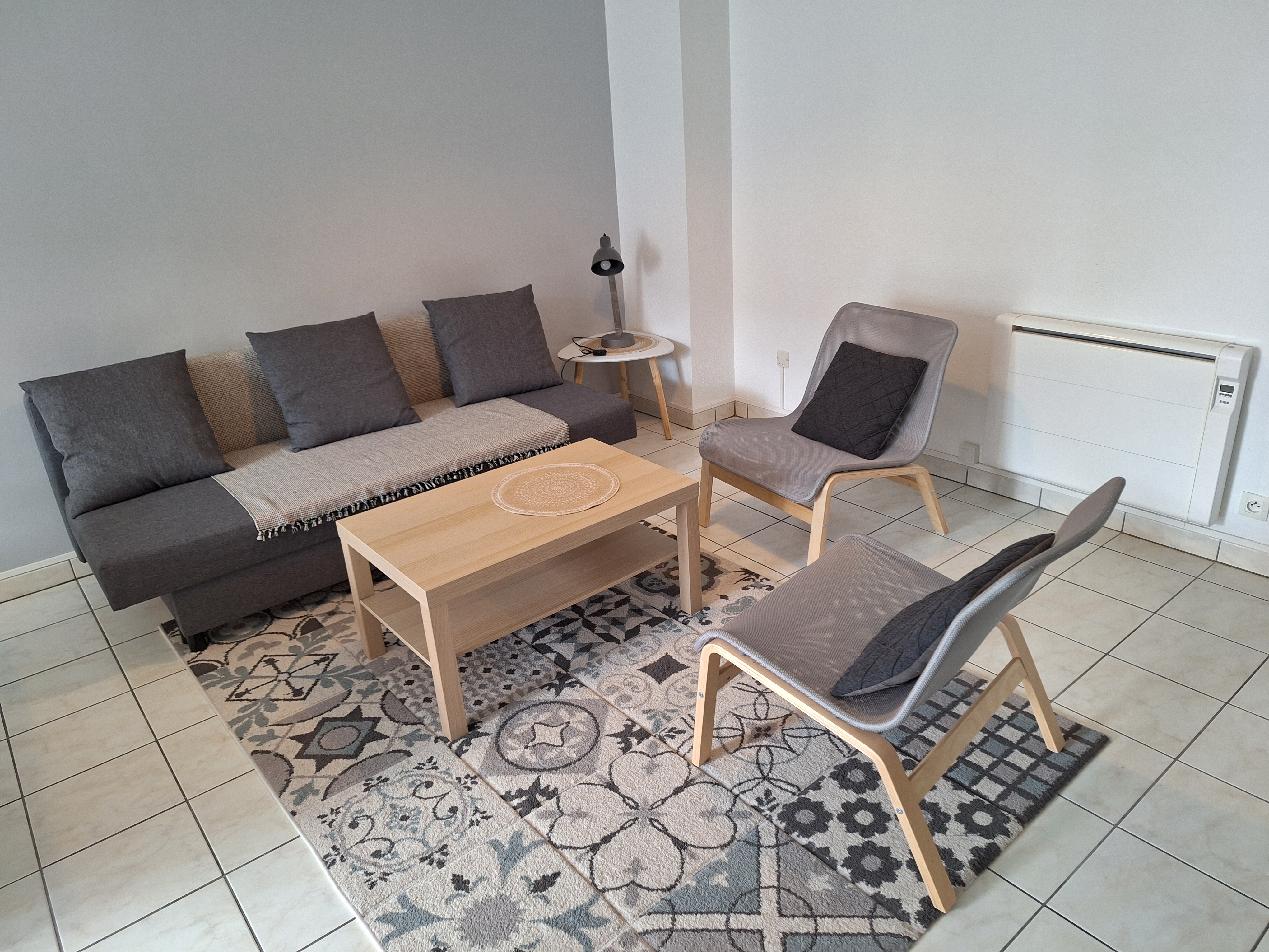 Quiet apartment with parking