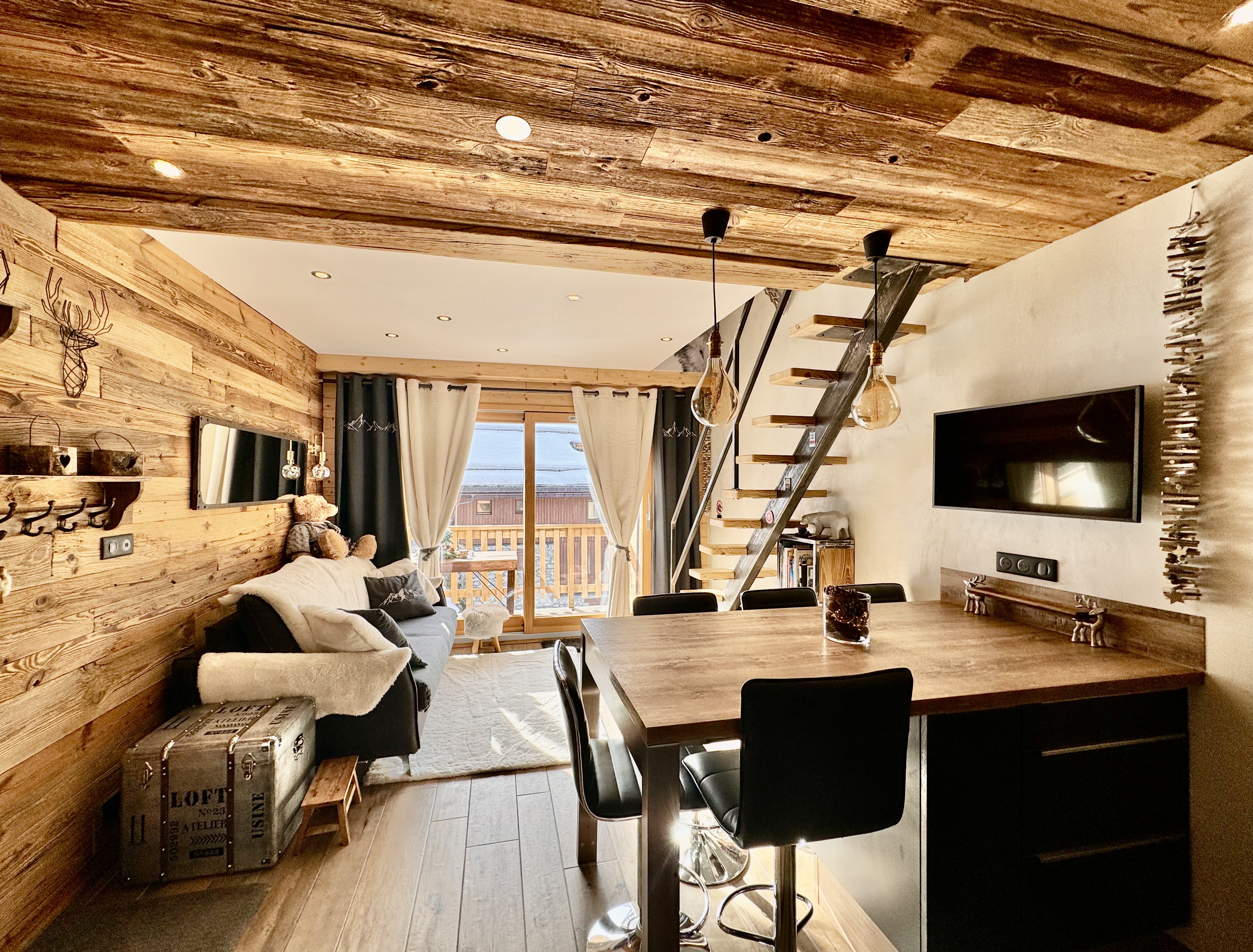 Charmant-Duplex 3* T3 4/6 p - Méribel Centre