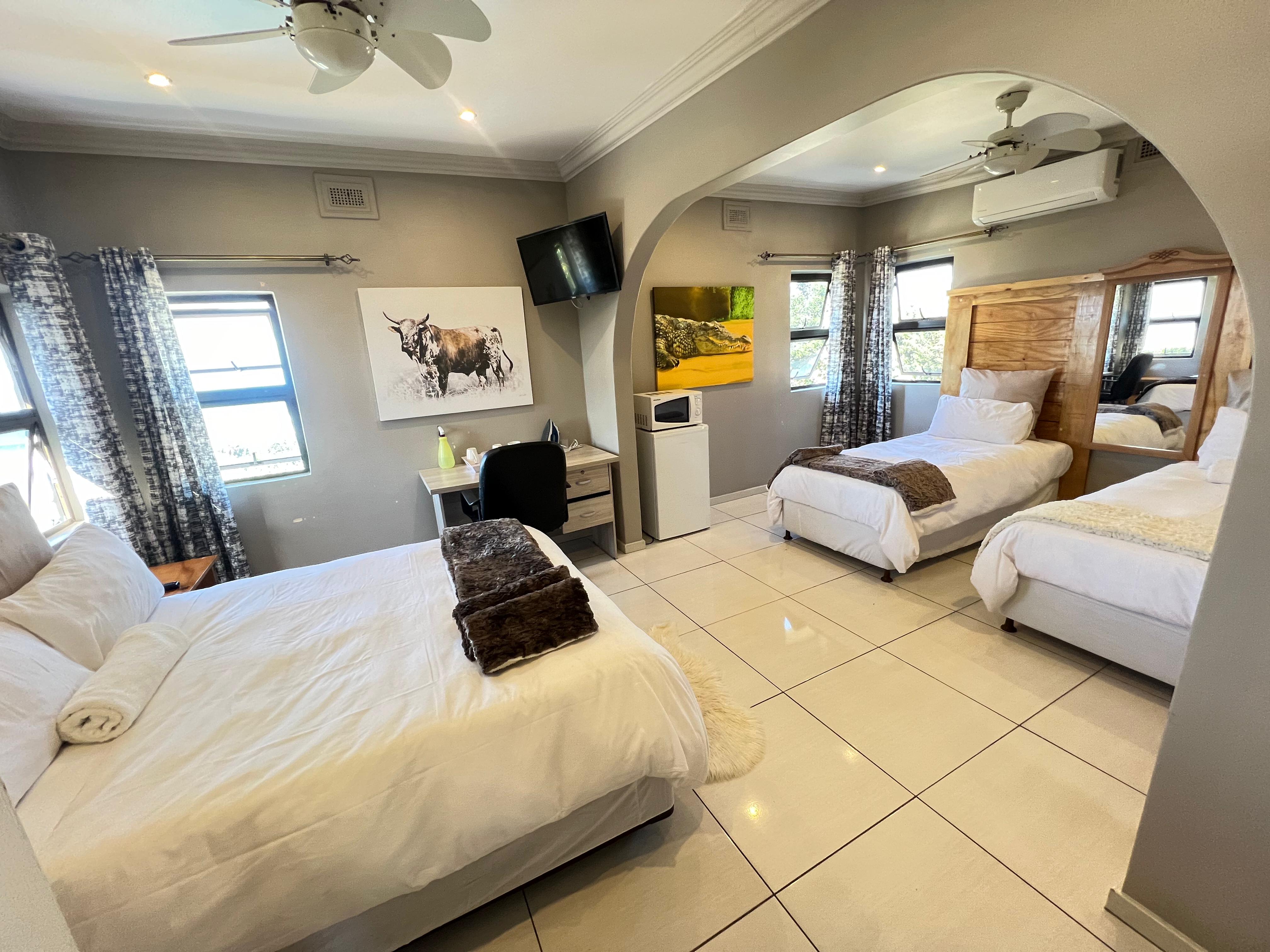La Vue - Family Room