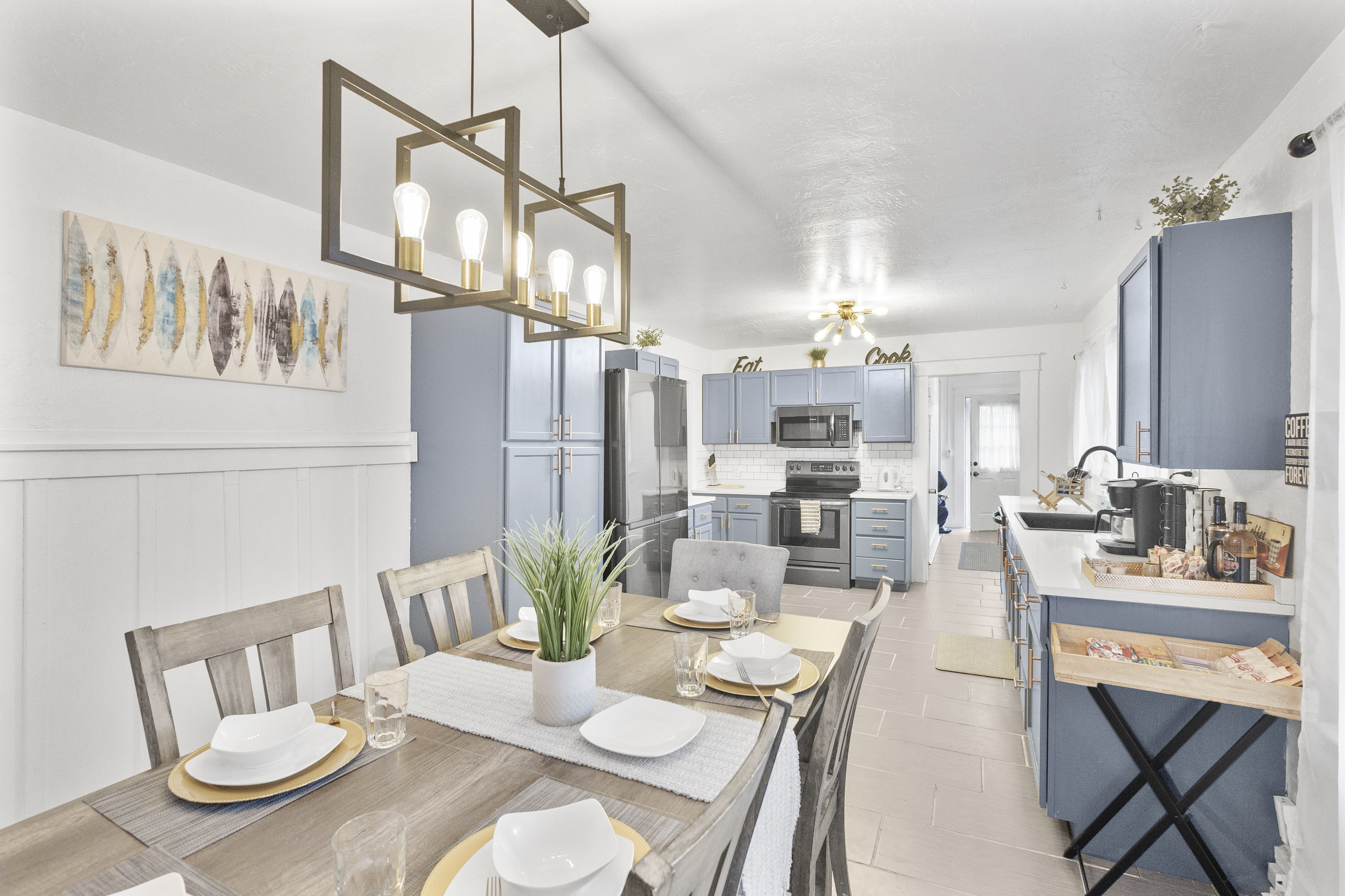 Modern Vintage-Minutes to Ocean & Redwoods-4br/2 - Airbnb