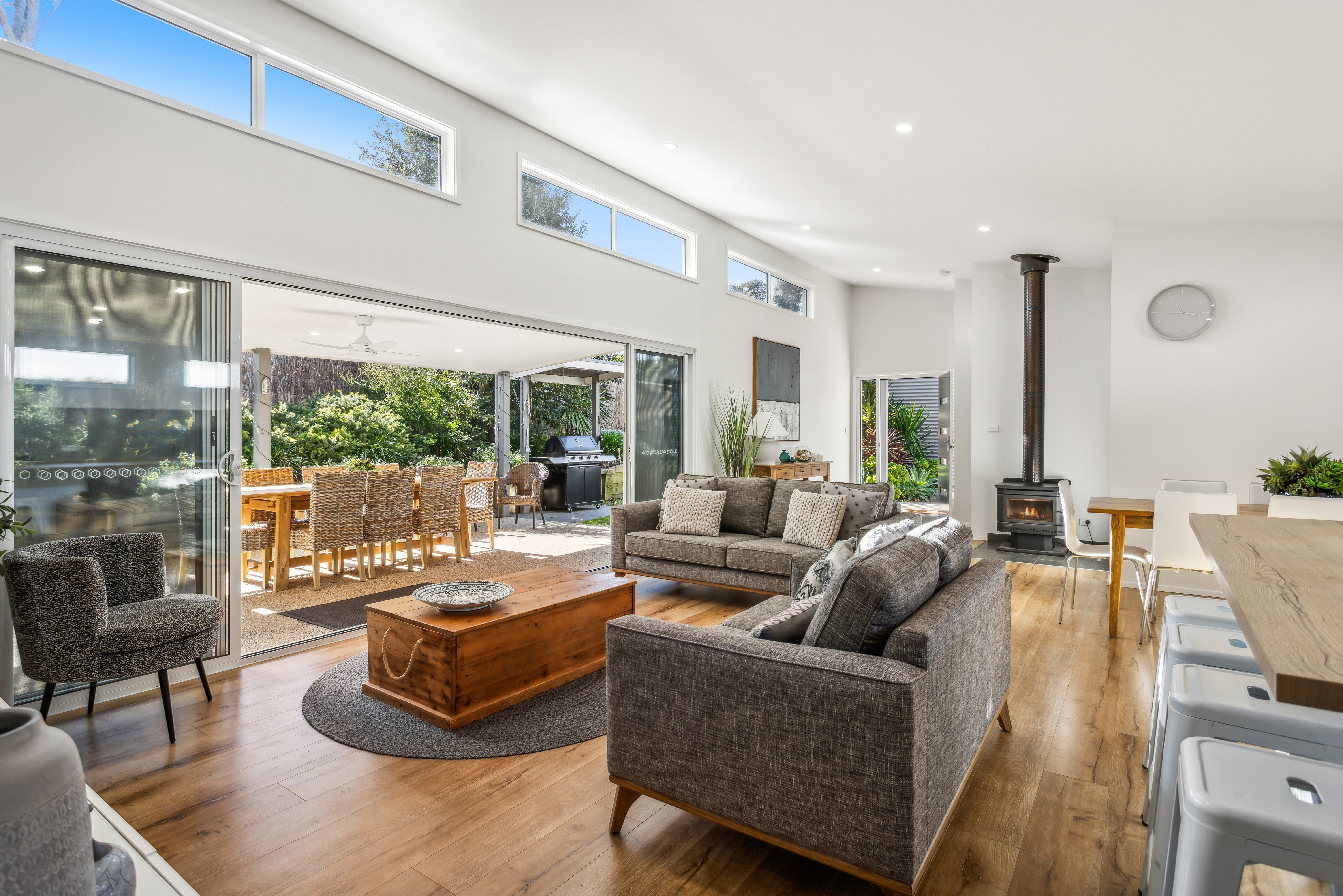 Moonah Retreat 2 Min walk to beach. in Point Nepean, Mornington Peninsula
