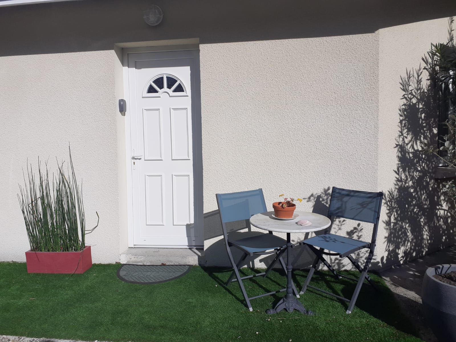 Studio with terrace