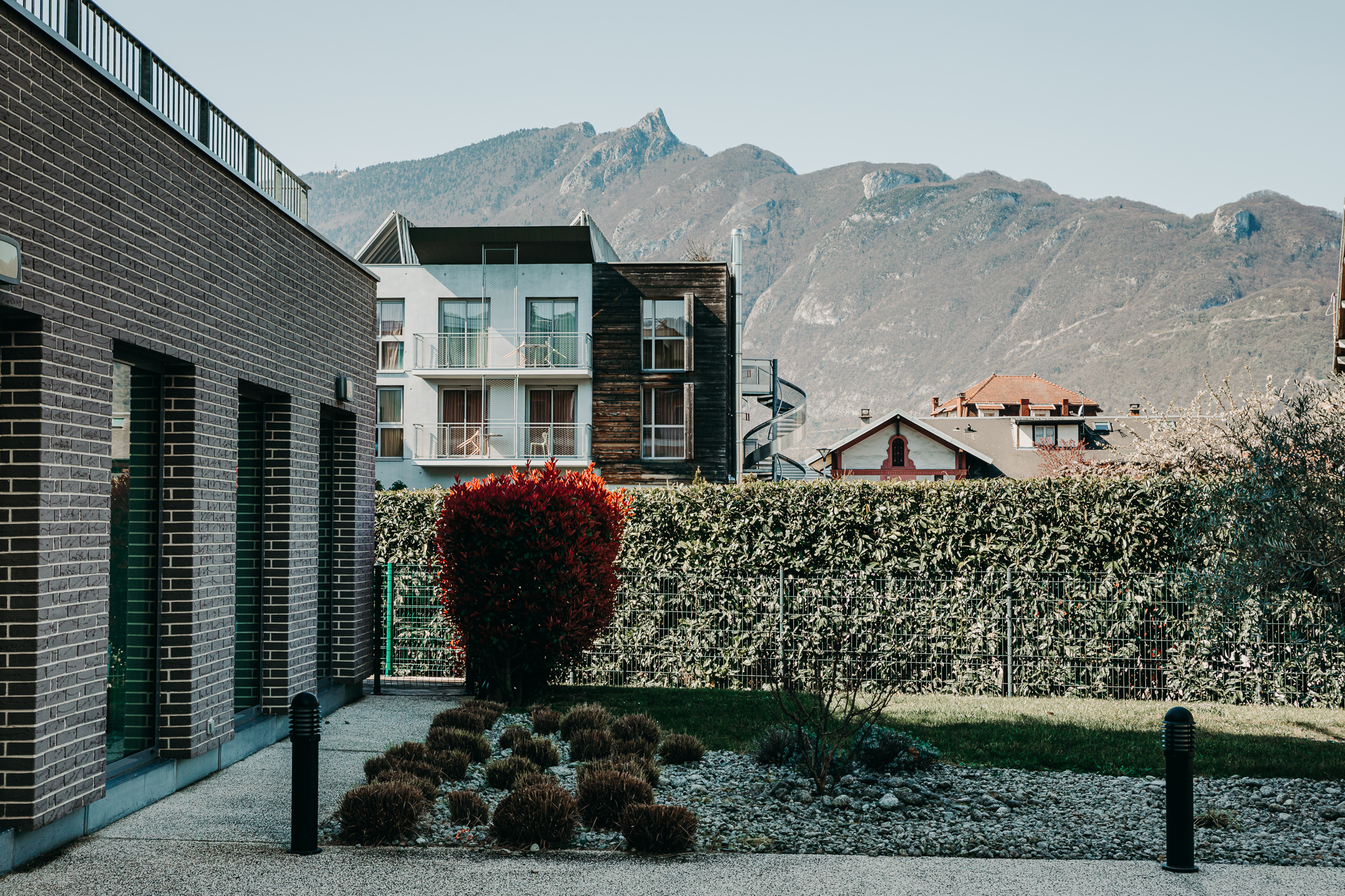 Lakefront apartment