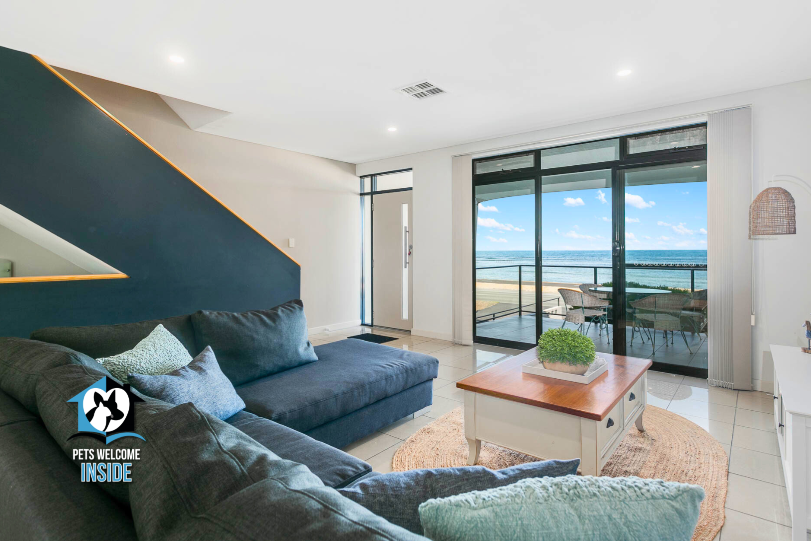 Three Level Esplanade Magic with Stunning Views