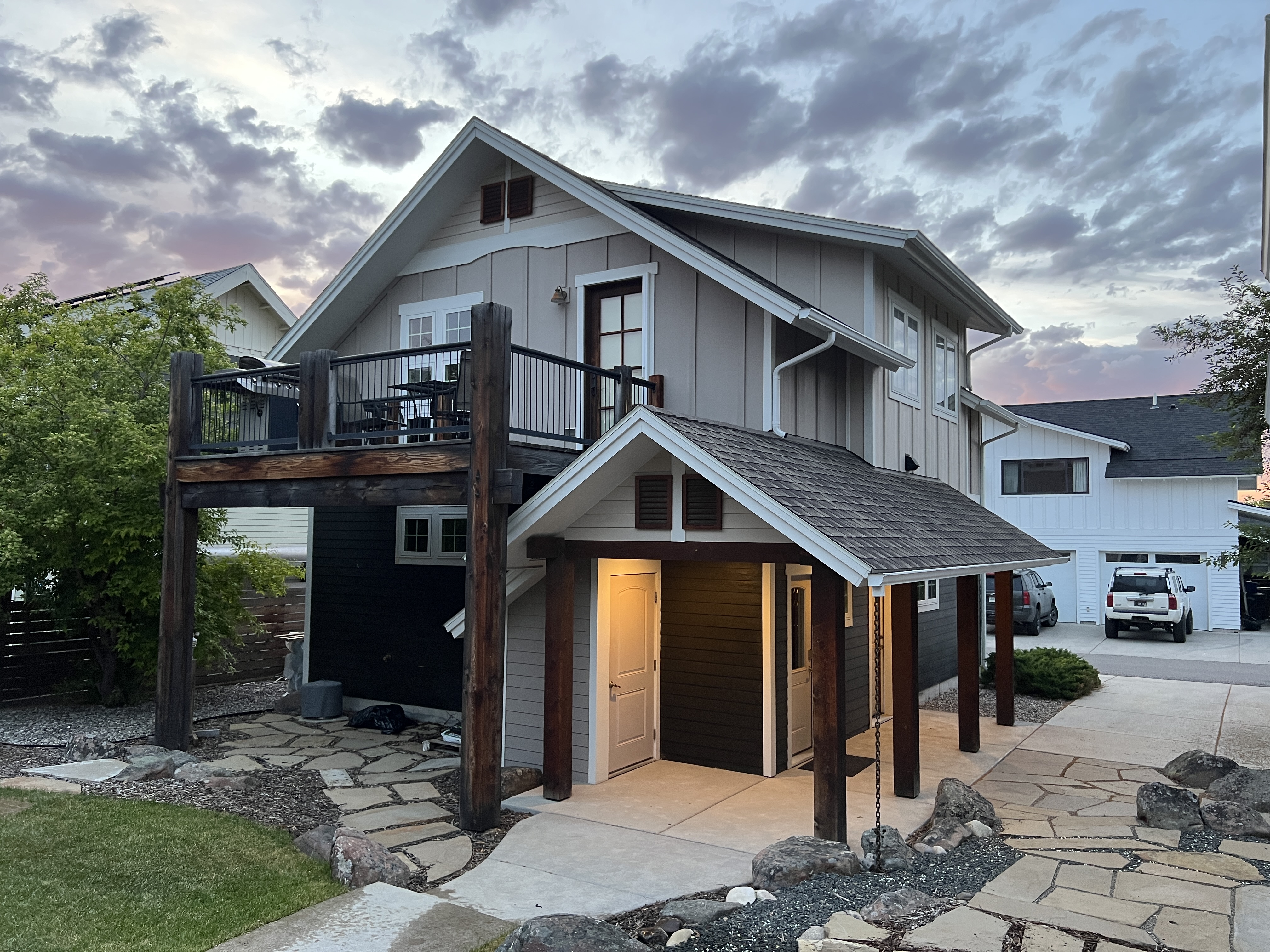 Mountain studio-luxe finishes upscale neighborhood in Bozeman, Bozeman