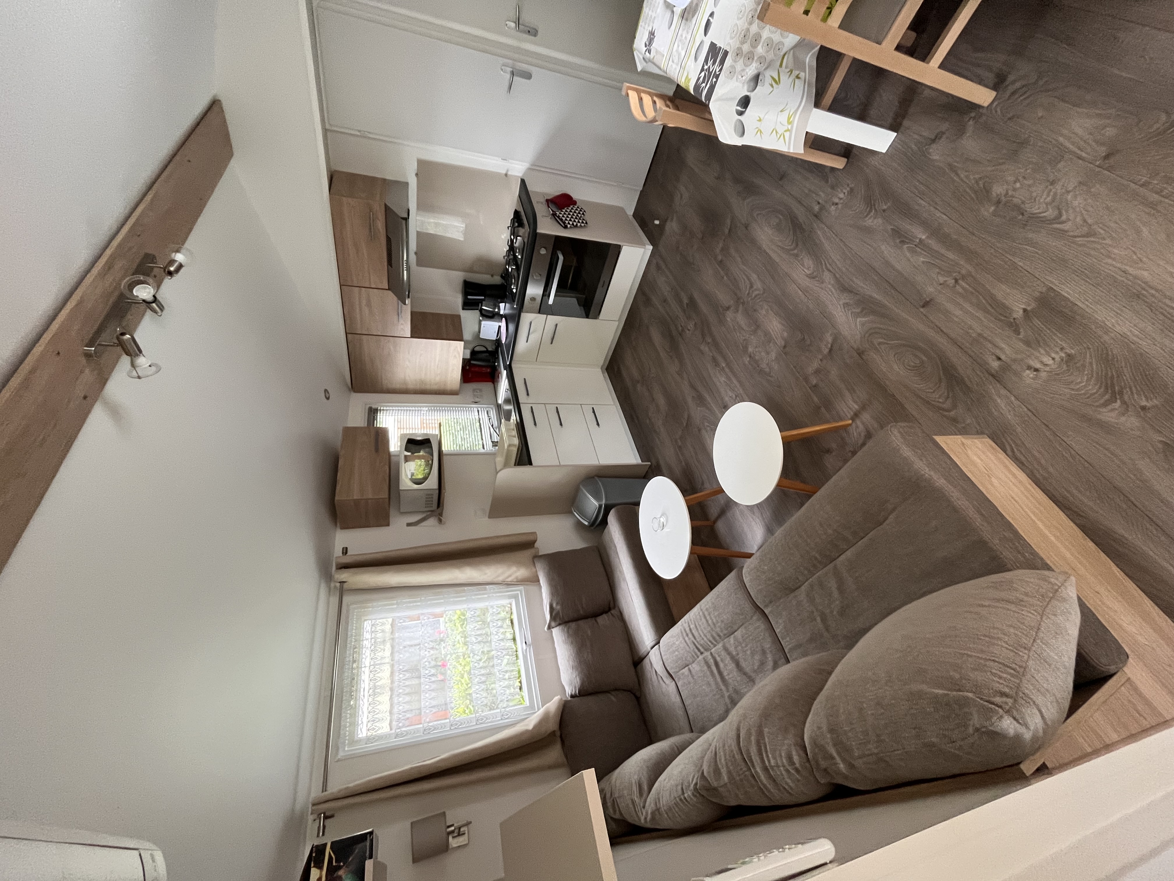 Large mobile home, with terrace and air conditioning