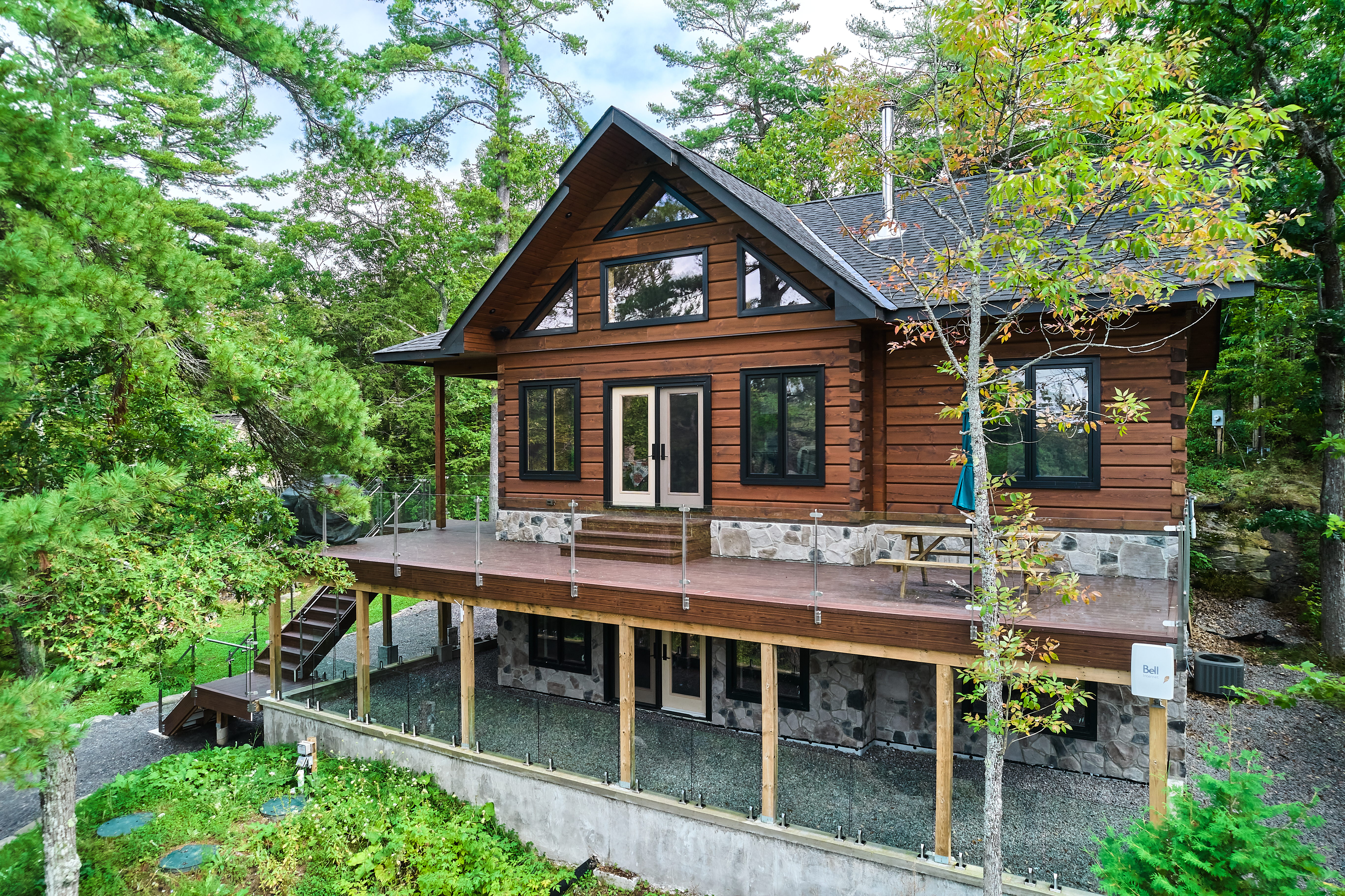 Foster's Landing - Log Cottage on Lake Muskoka