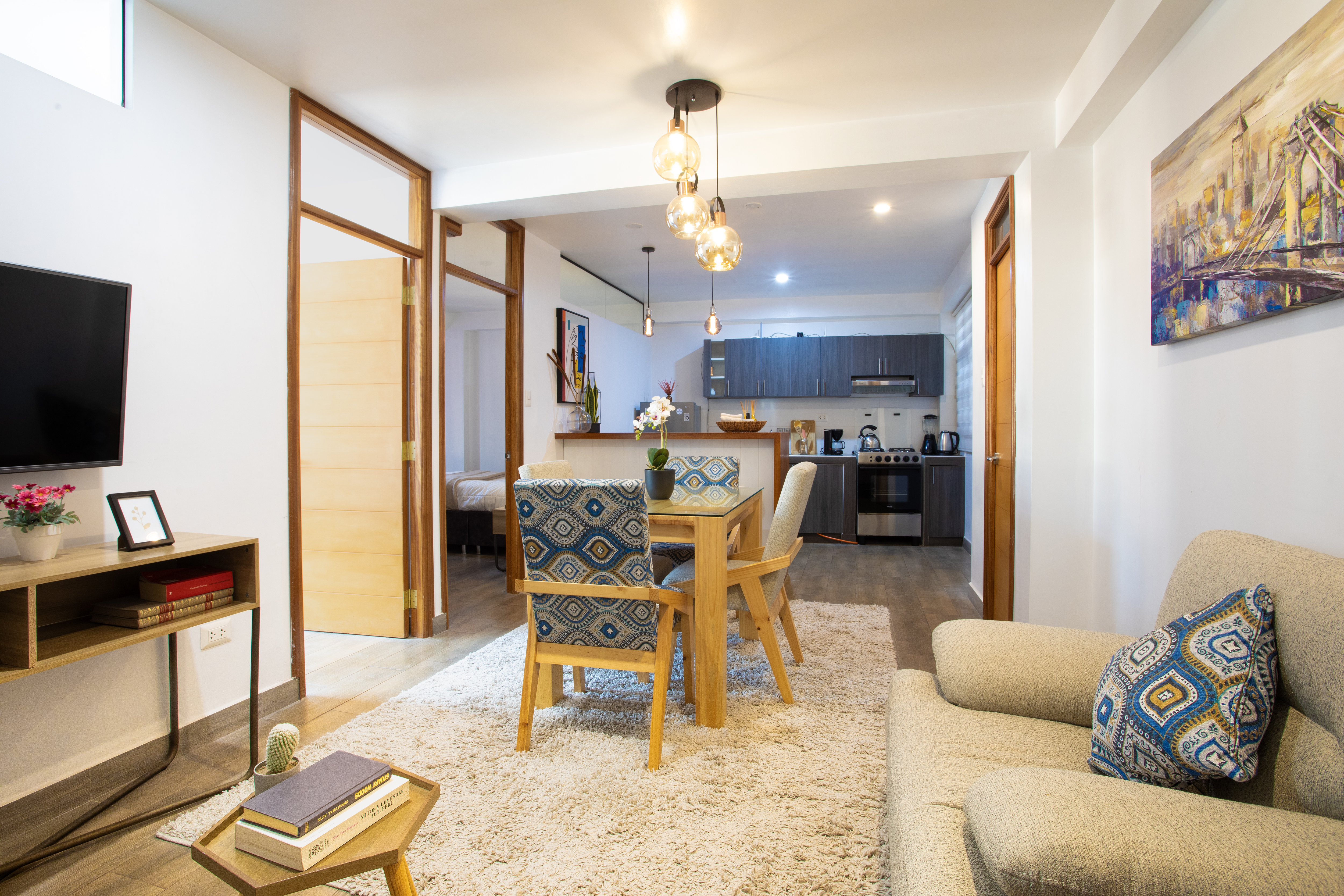 Modern Town Center Apartment 52