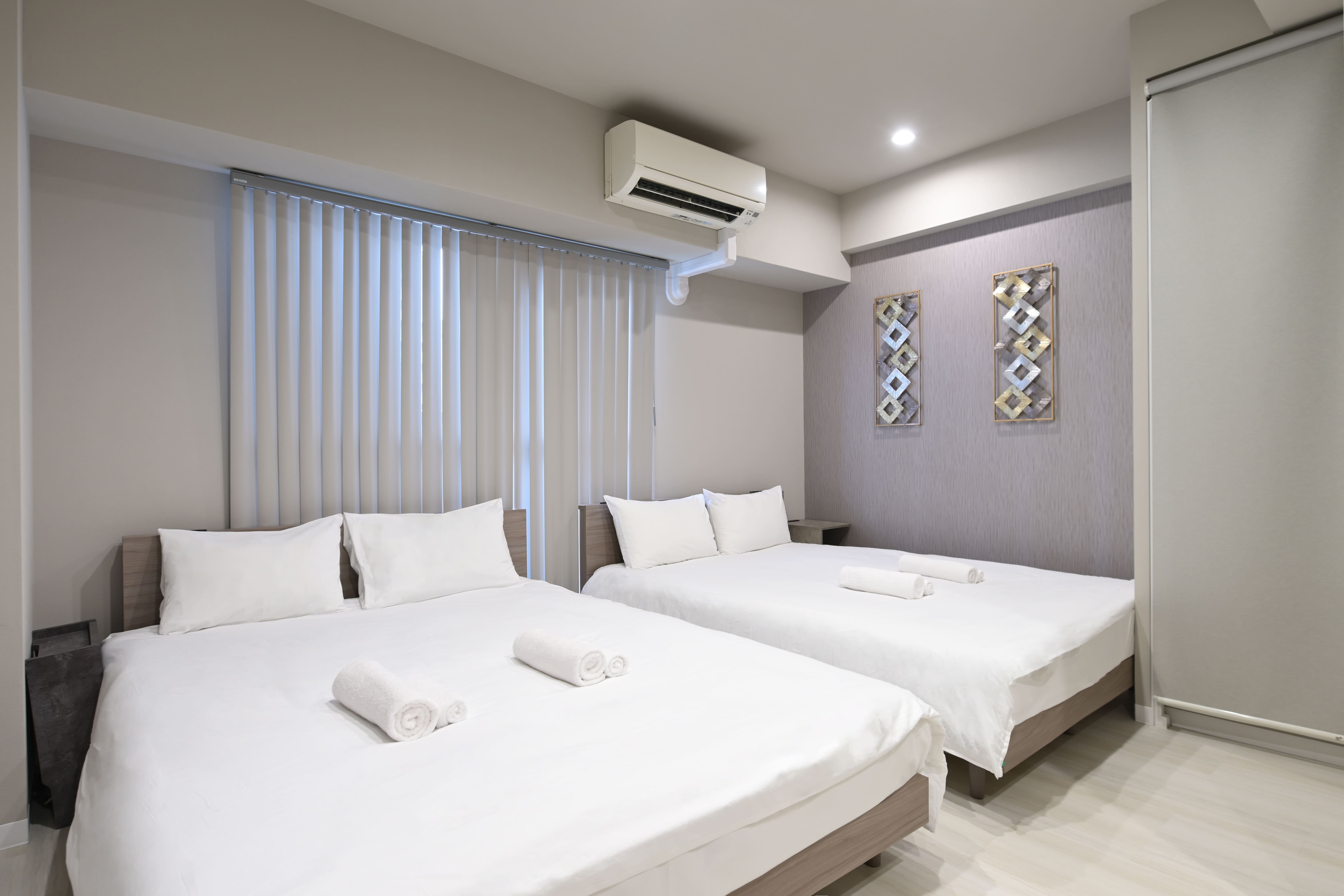 Sta.2mins/Easy access to Shinsaibashi/UMEDA/USJ - Apartments