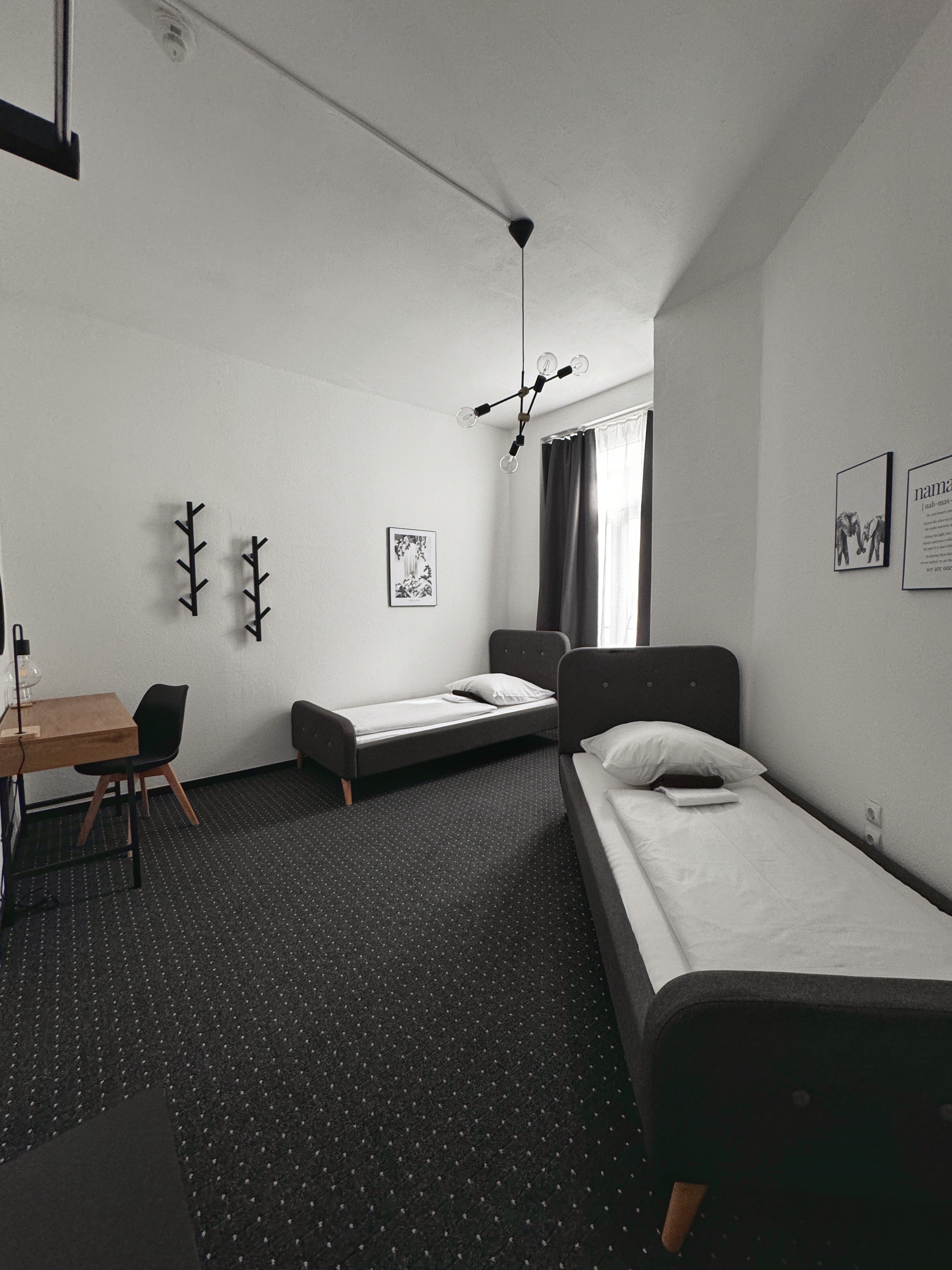 Double room Economy with shared bathroom