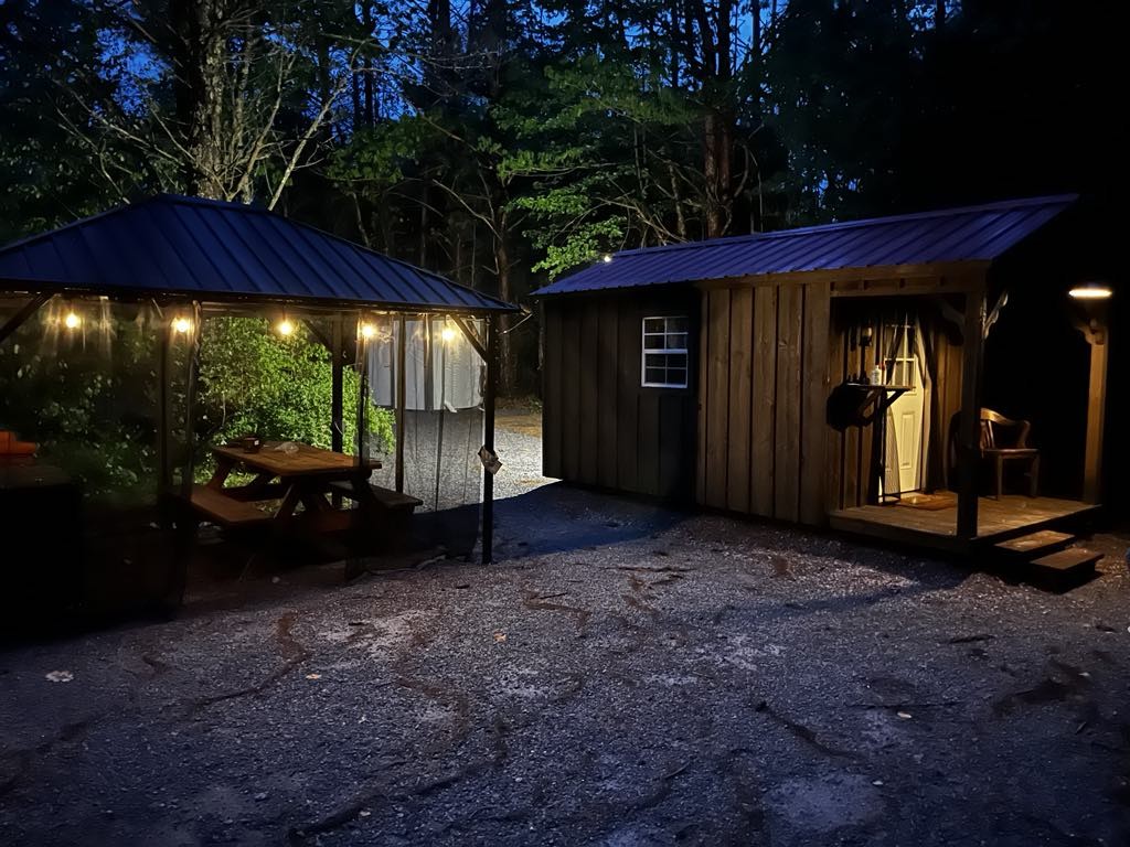 Lake front cabins, on Schroon river, Lake George