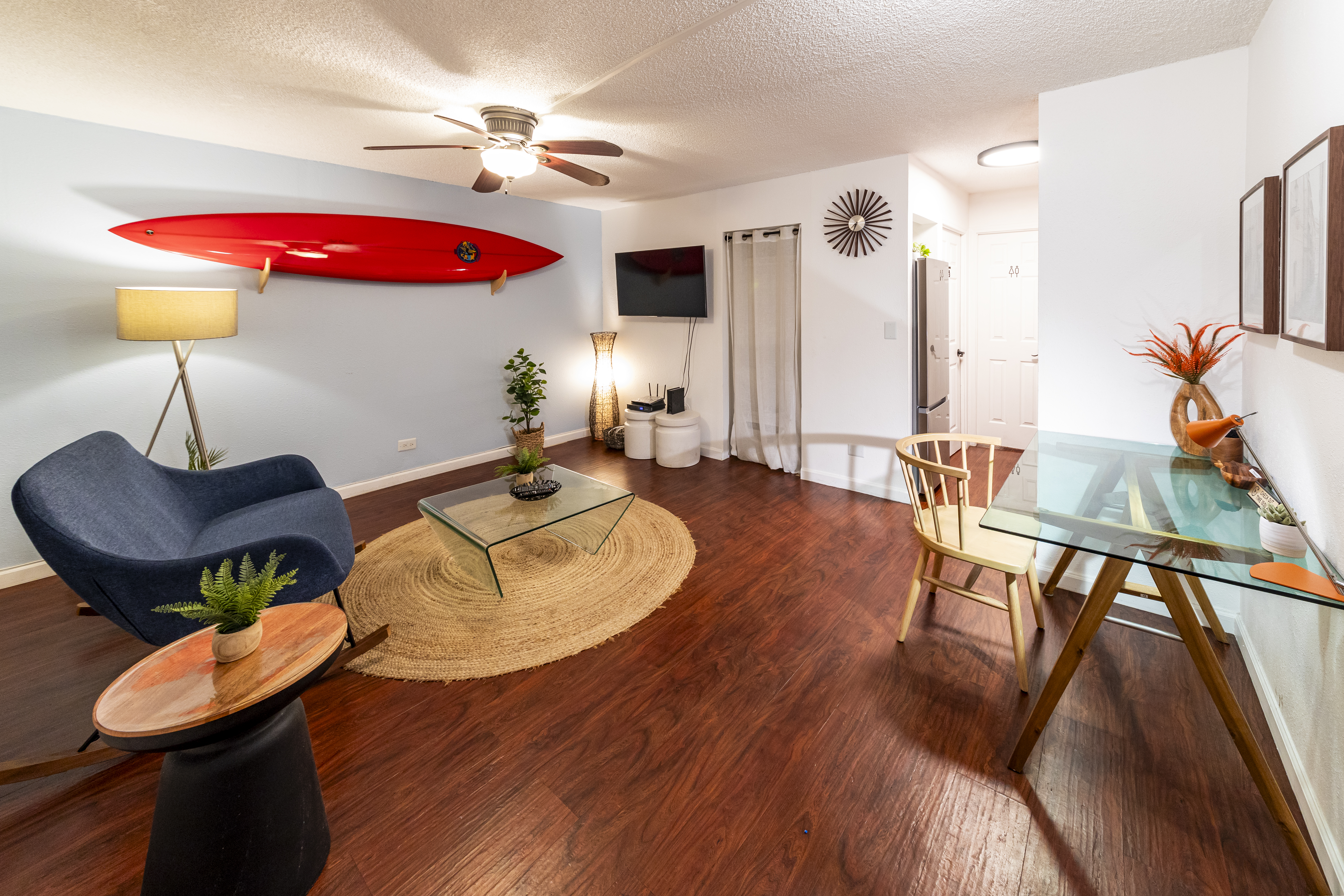 #Private 1BR in Waikiki west! +Kitchen,2 beds in Primary Urban Center, Hawaii
