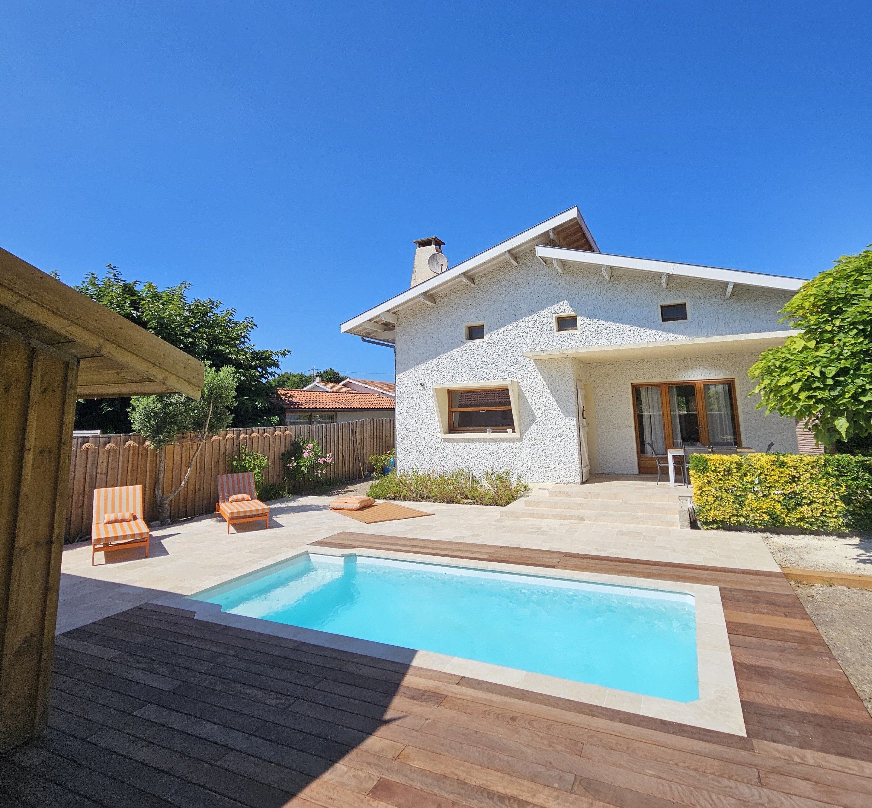 Quiet house close to the beach