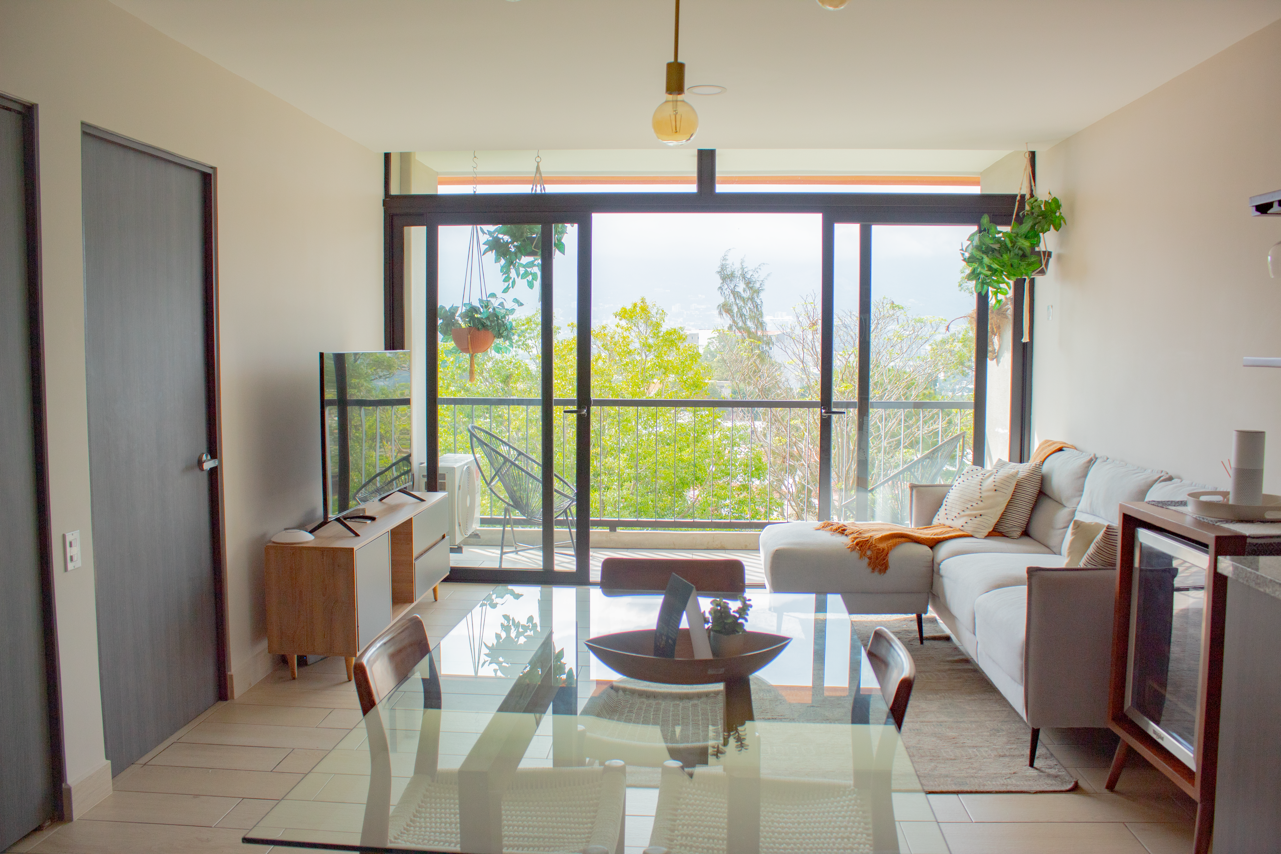 Luxury Apt with Volcano Views&Chic Interior Decor
