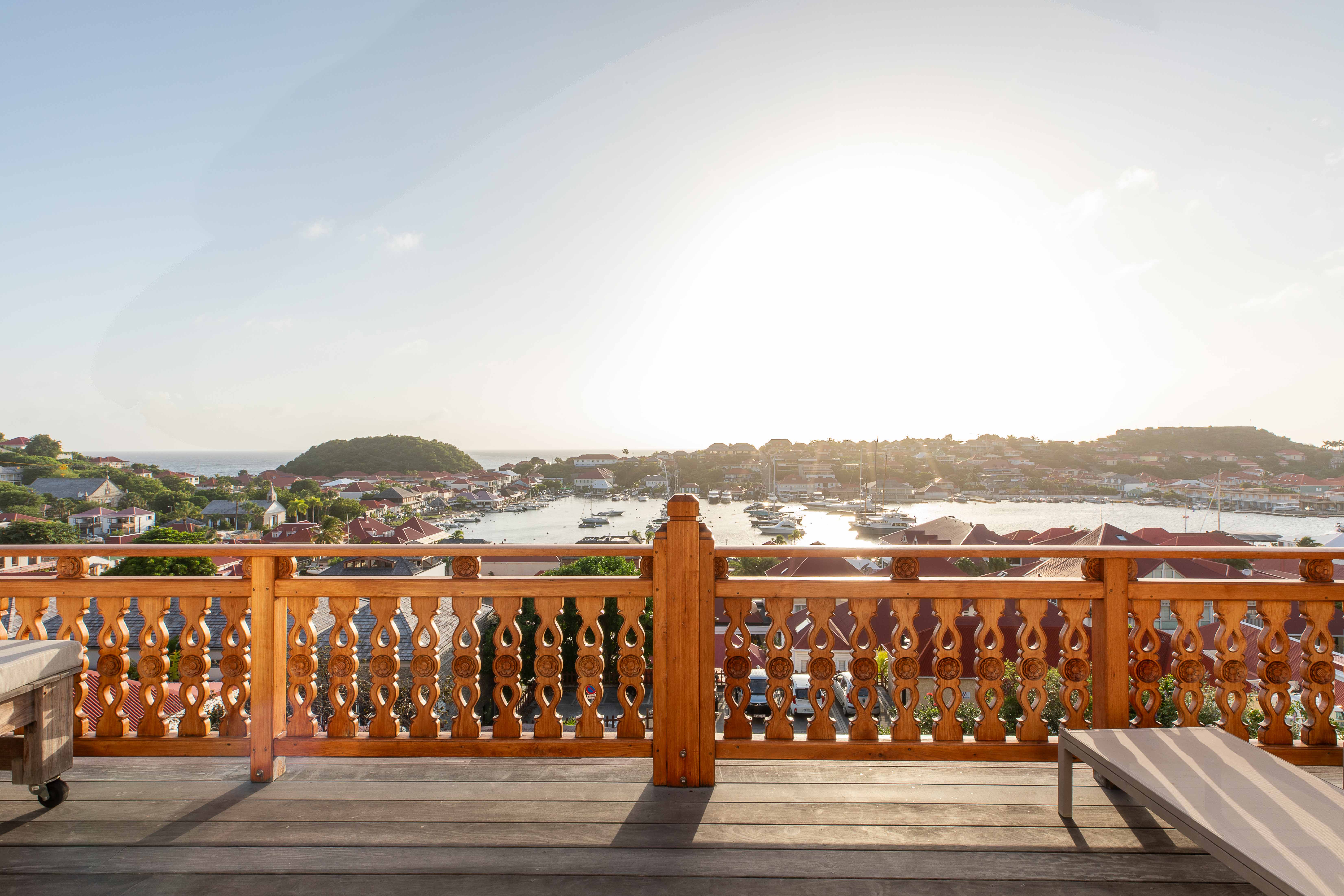 KAZANOU / 1 BR Harbour view townhouse in Gustavia