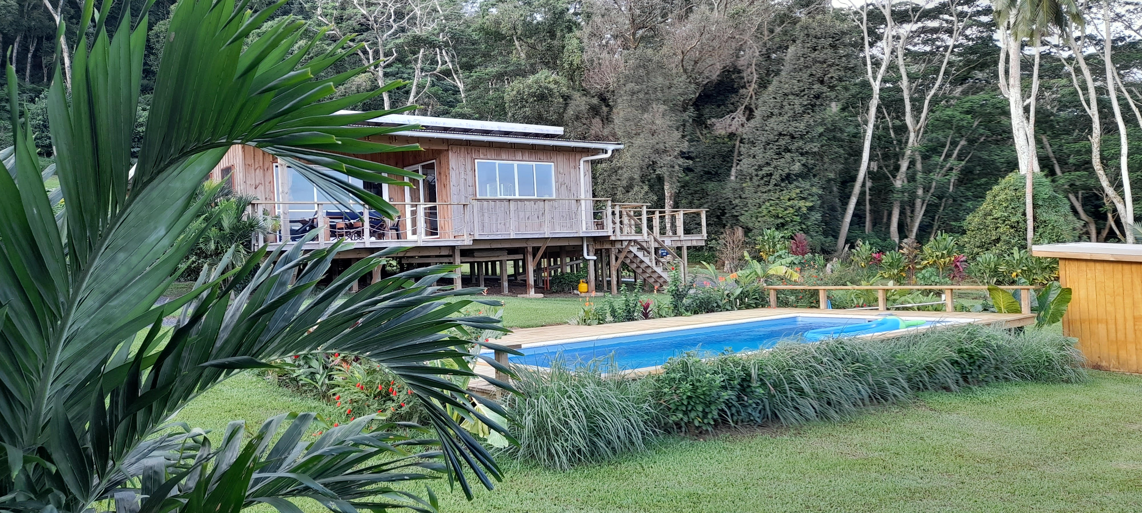 TUROA ECO LODGE  -  Set on a beautiful 2.5 acres.