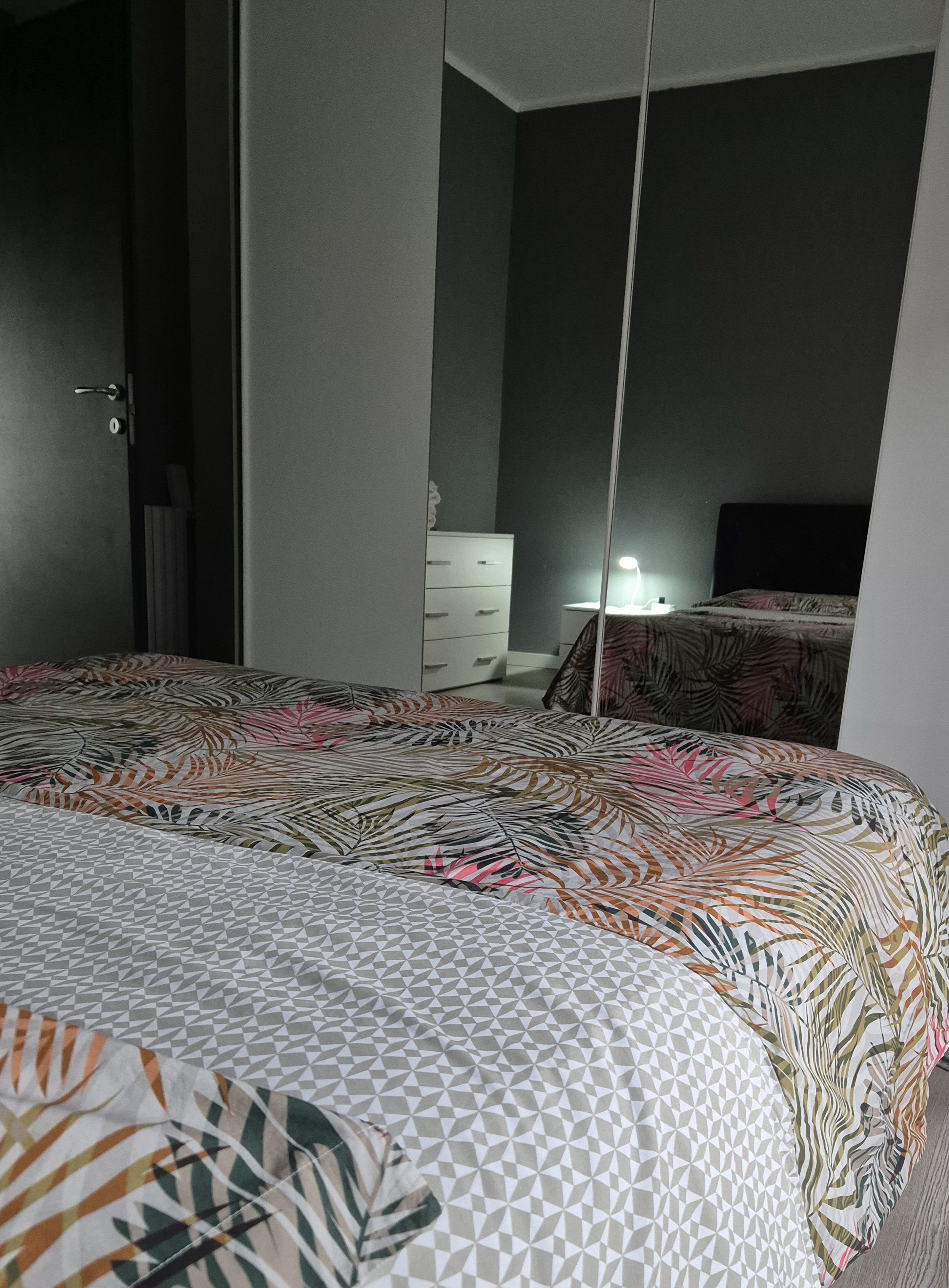 Cozy-spacious apartment without elevator