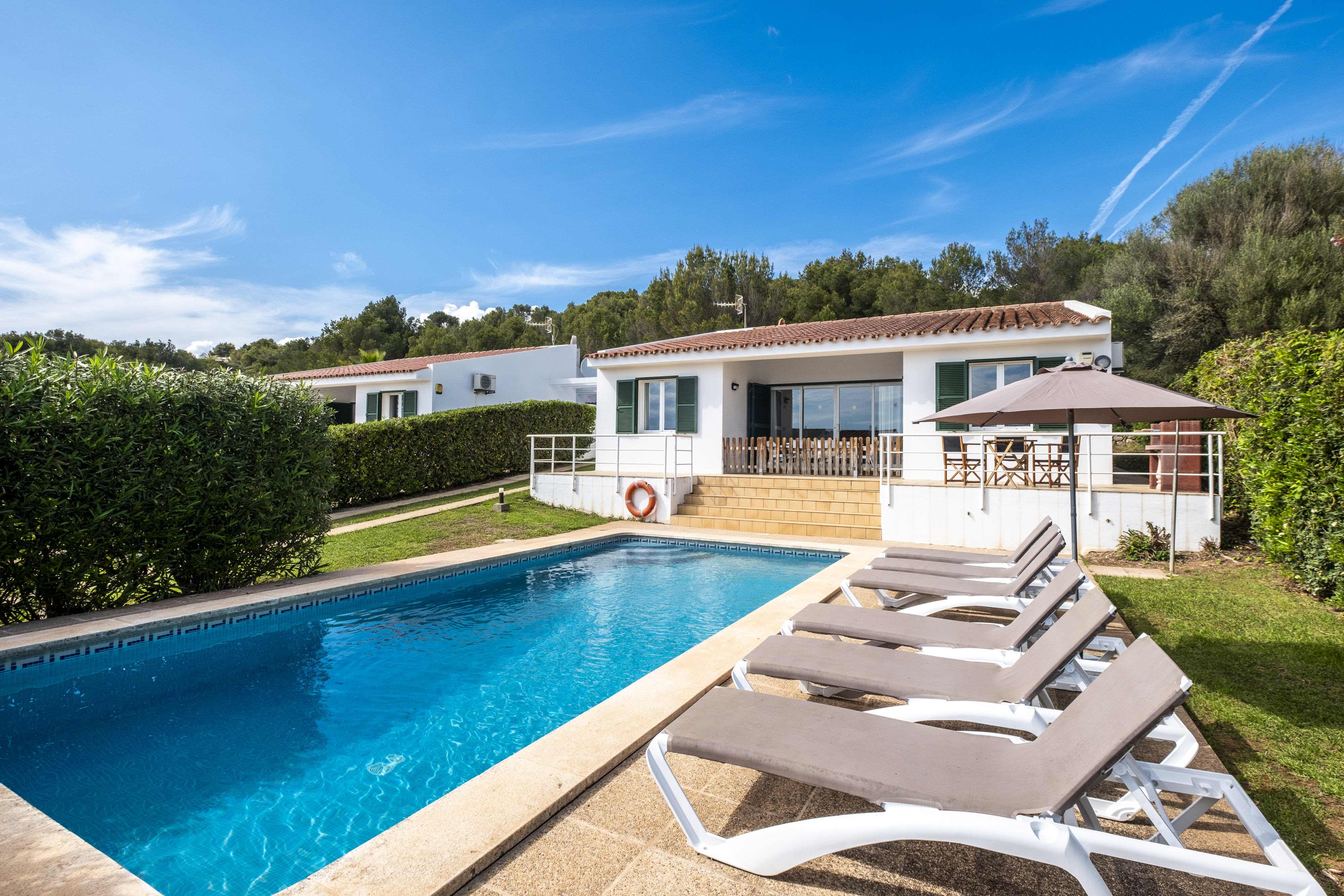 J8 B Comfort Relaxing Villa
