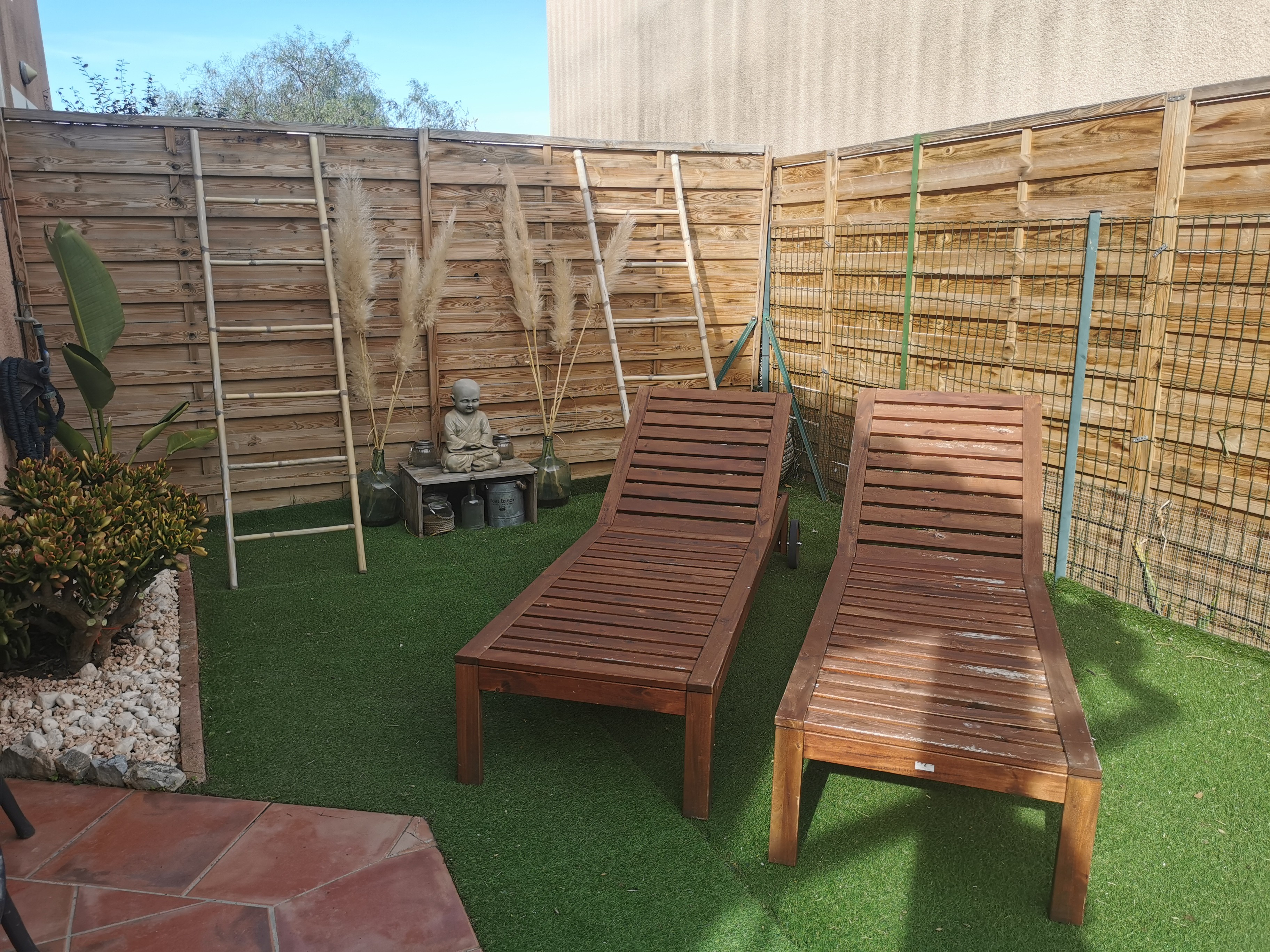 Cosy house sleeps 6 700 meters from the beach