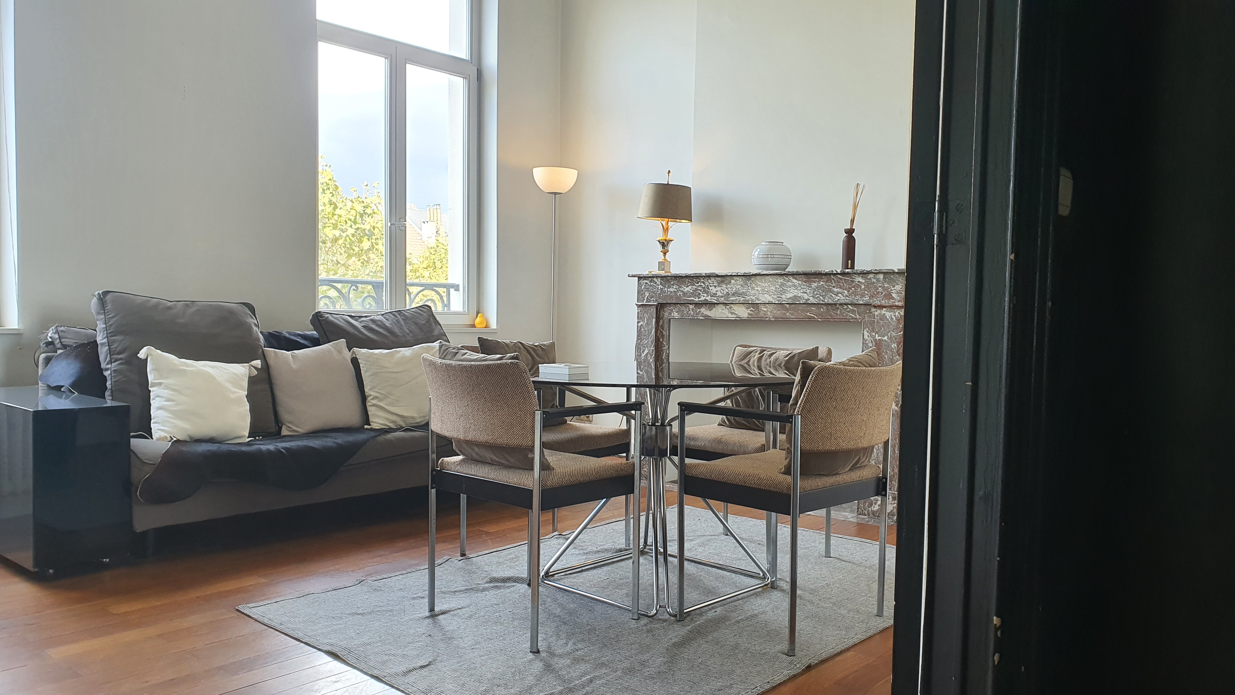 Bright and sunny apartment 130 sq. meters in Bruxelles, Brussels