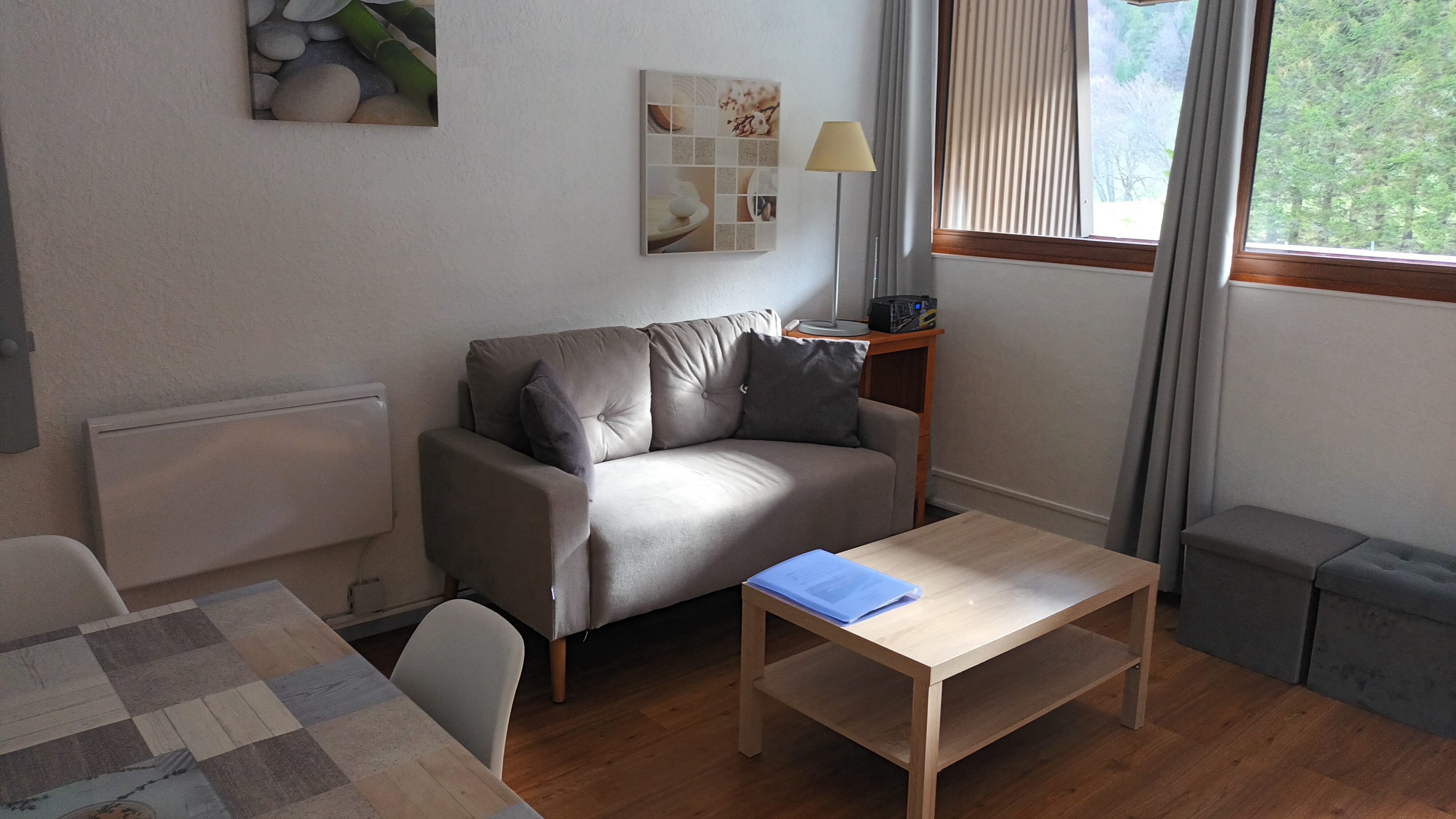 BEAUTIFUL APARTMENT 4 PERS AT THE FOOT OF THE MASSIF DU SANCY