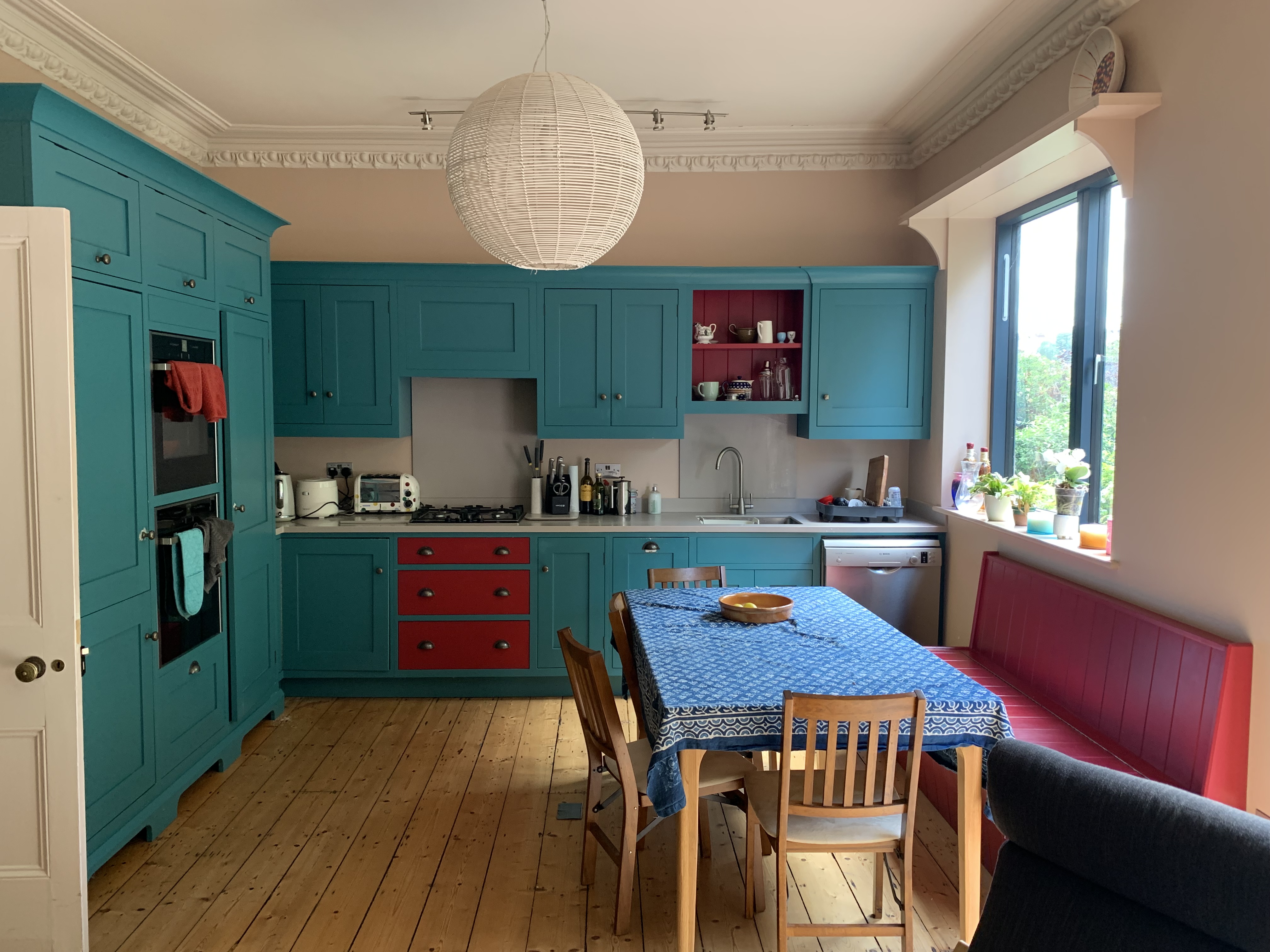 Large 4 bed house with garden in Redland, Bristol
