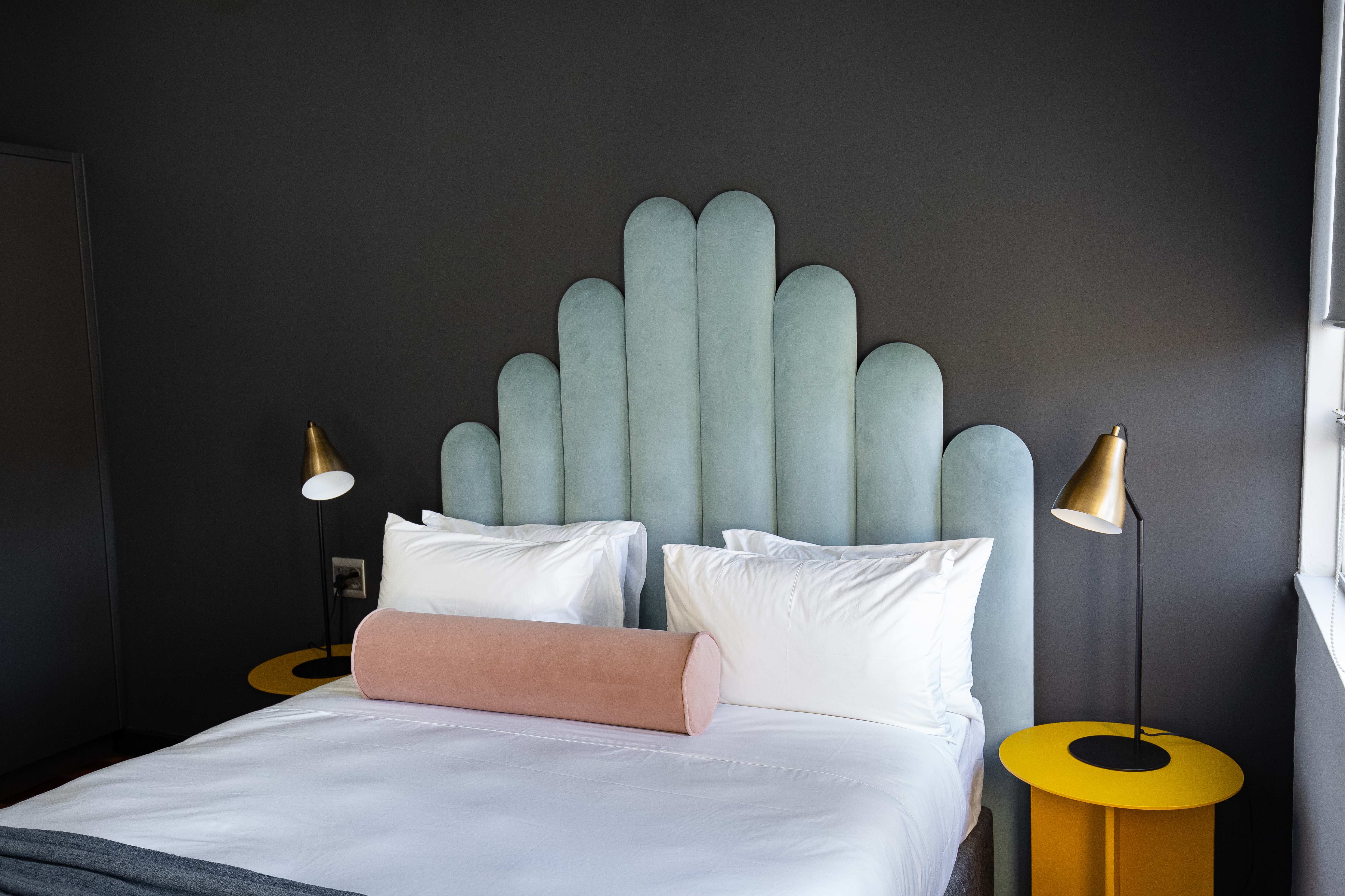ApartHotel - Art Hotel Designed For Freedom