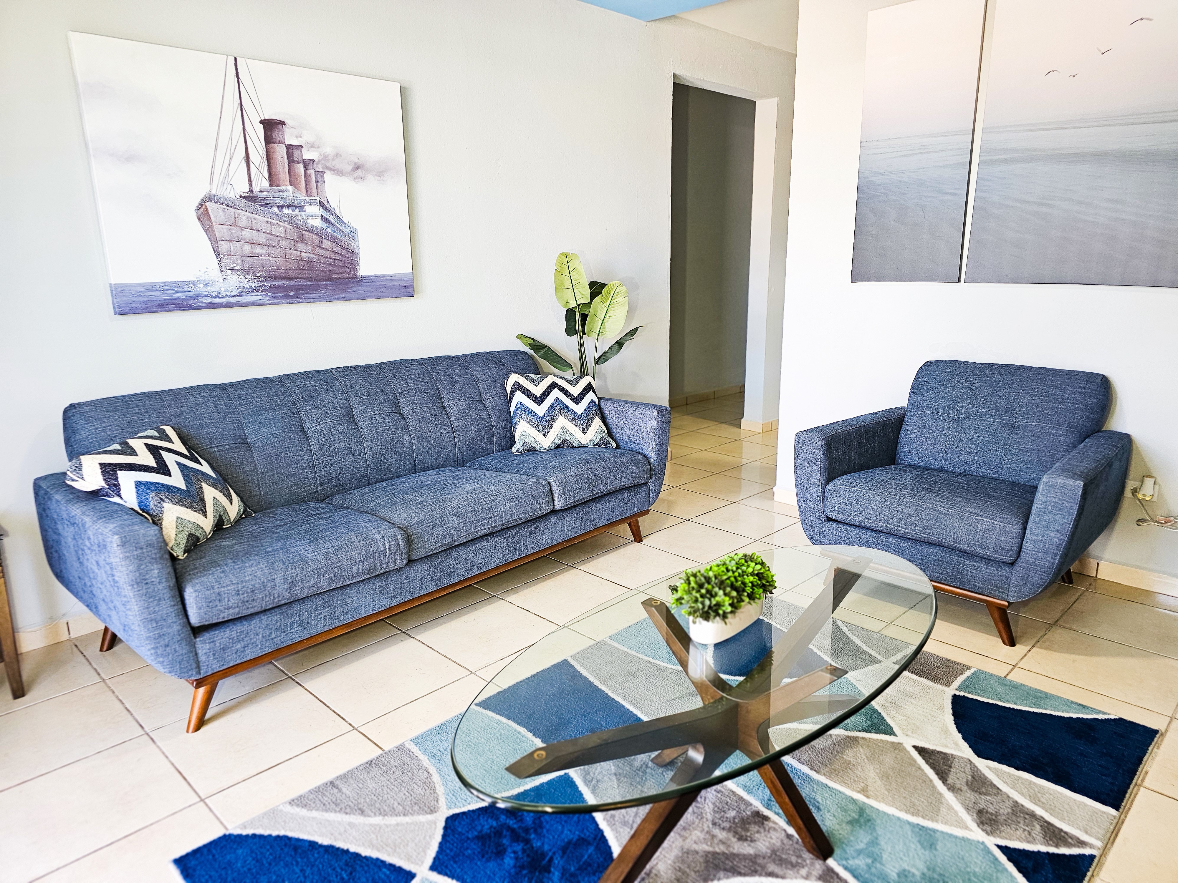 By the Sea Apartment A-4(Lovely Apt. with pool)