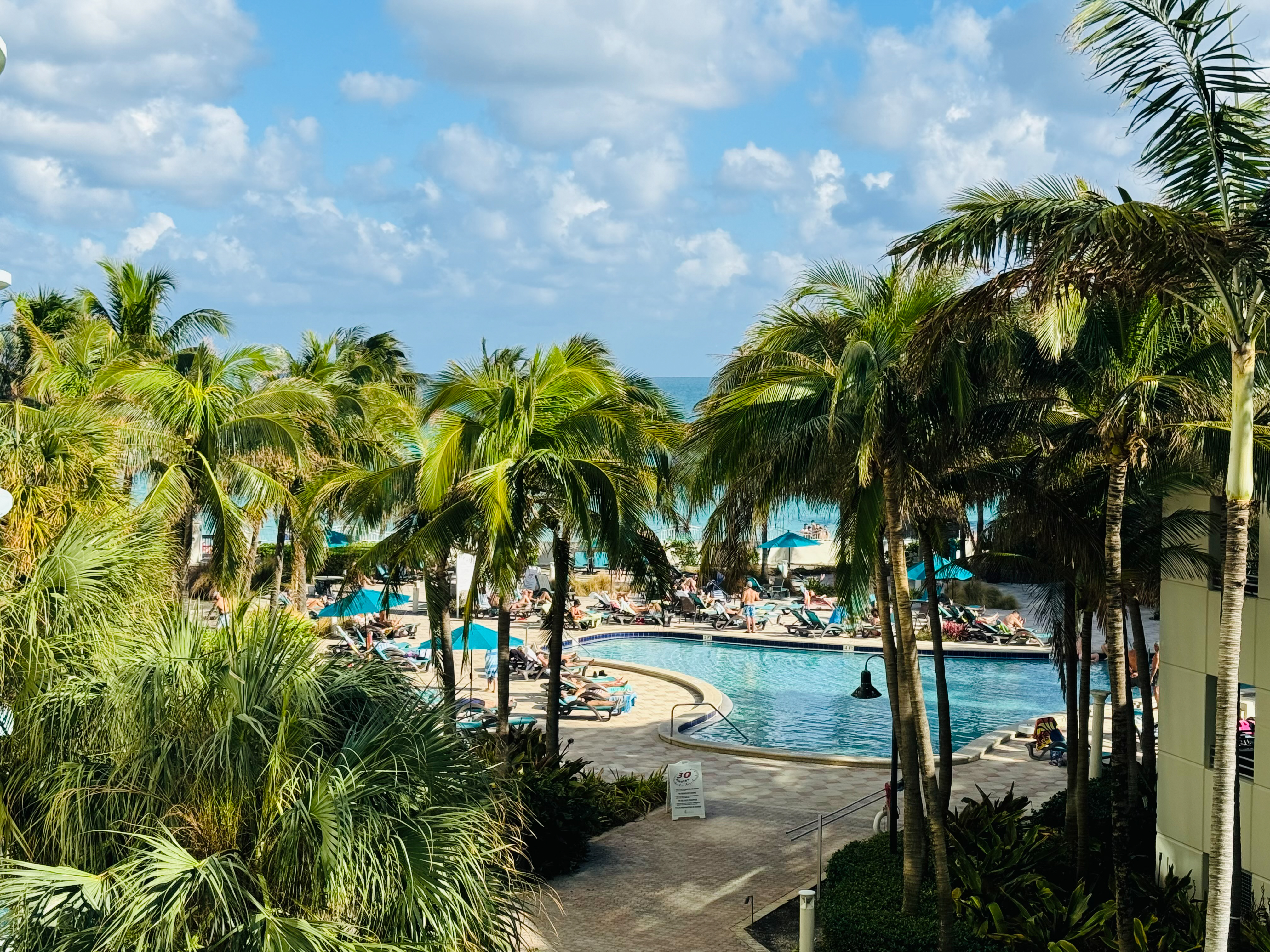 Miami Hollywood Condo With Pool And Ocean View in Hollywood, Broward County