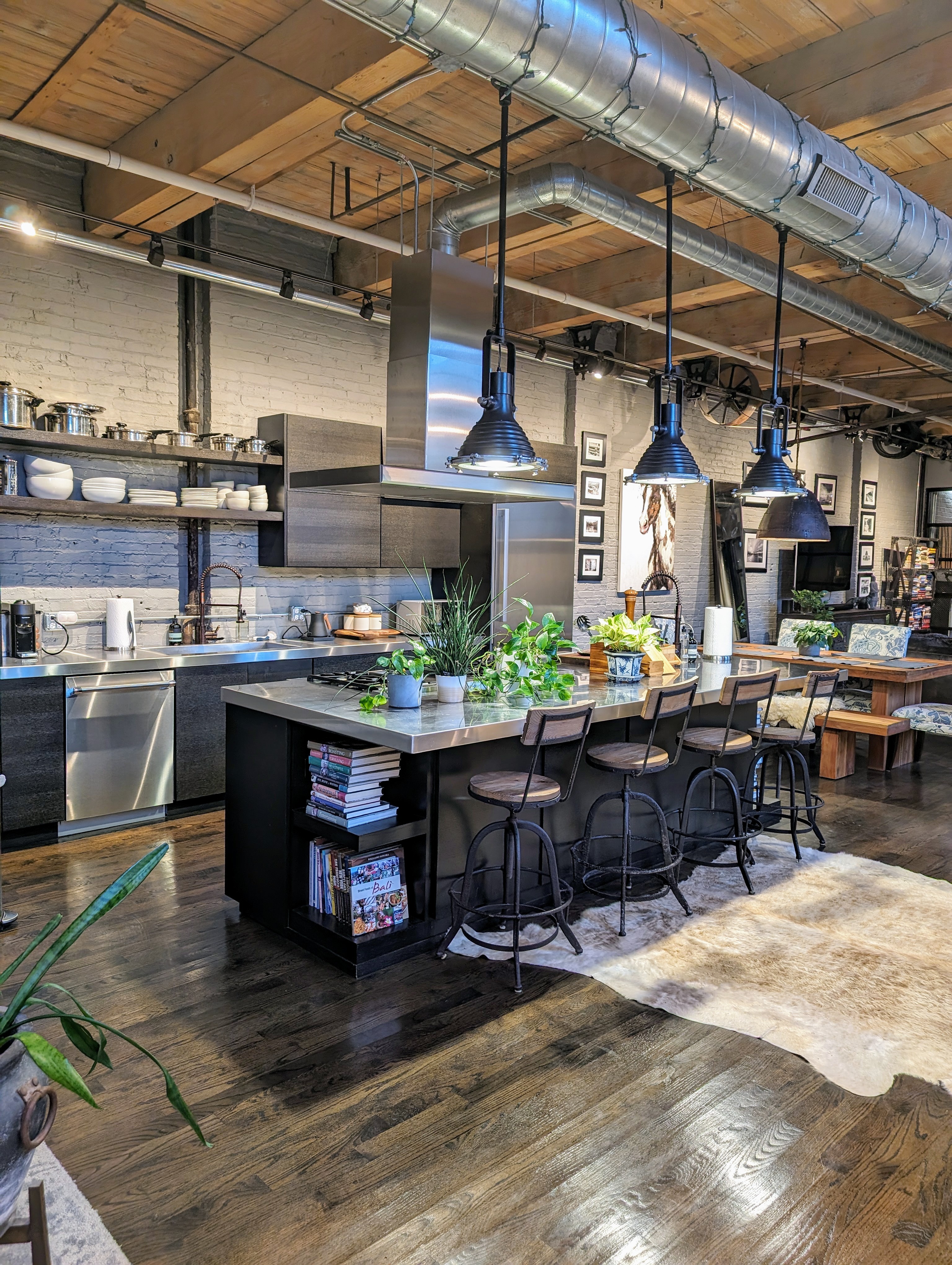 Tea Studio in Wicker Park Spring Factory in West Town, Chicago