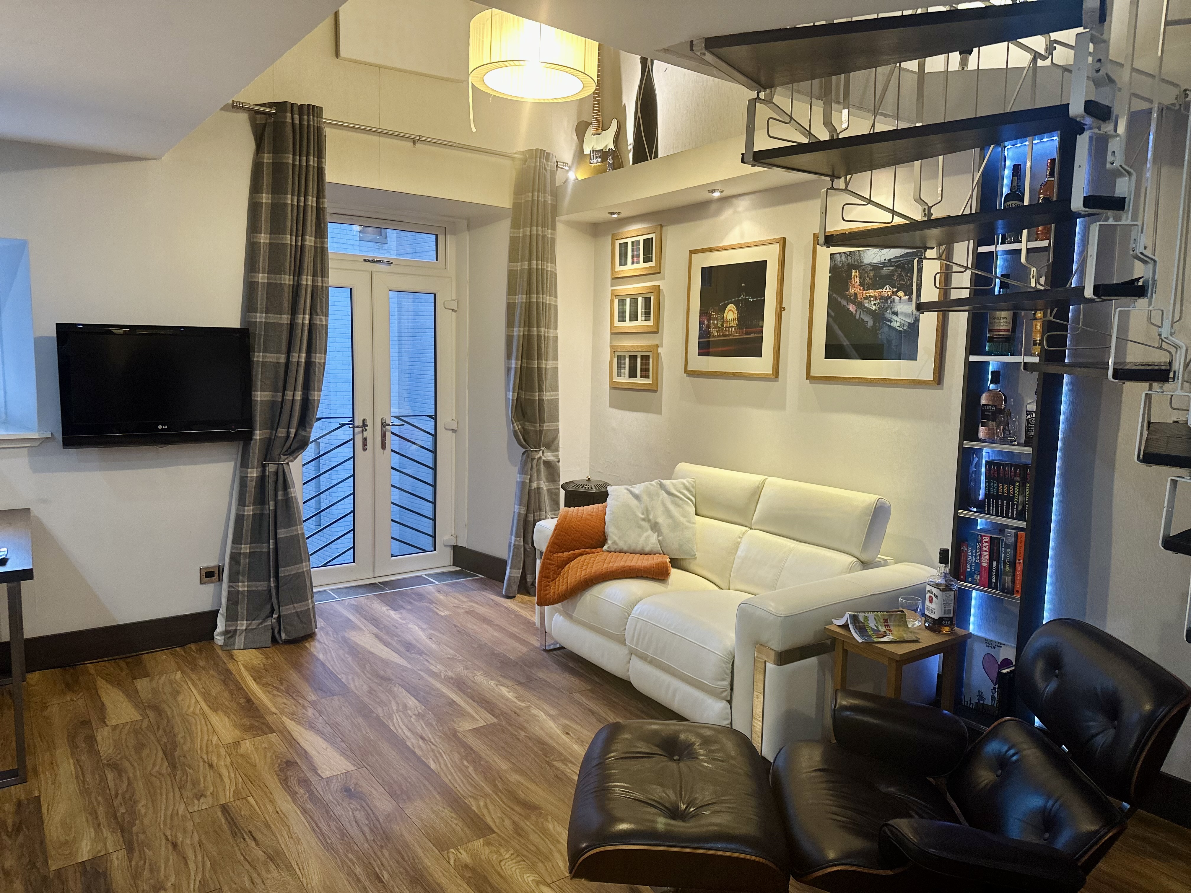 City Centre Old Town Apartment in Old Town, Princes Street and Leith Street, Edinburgh