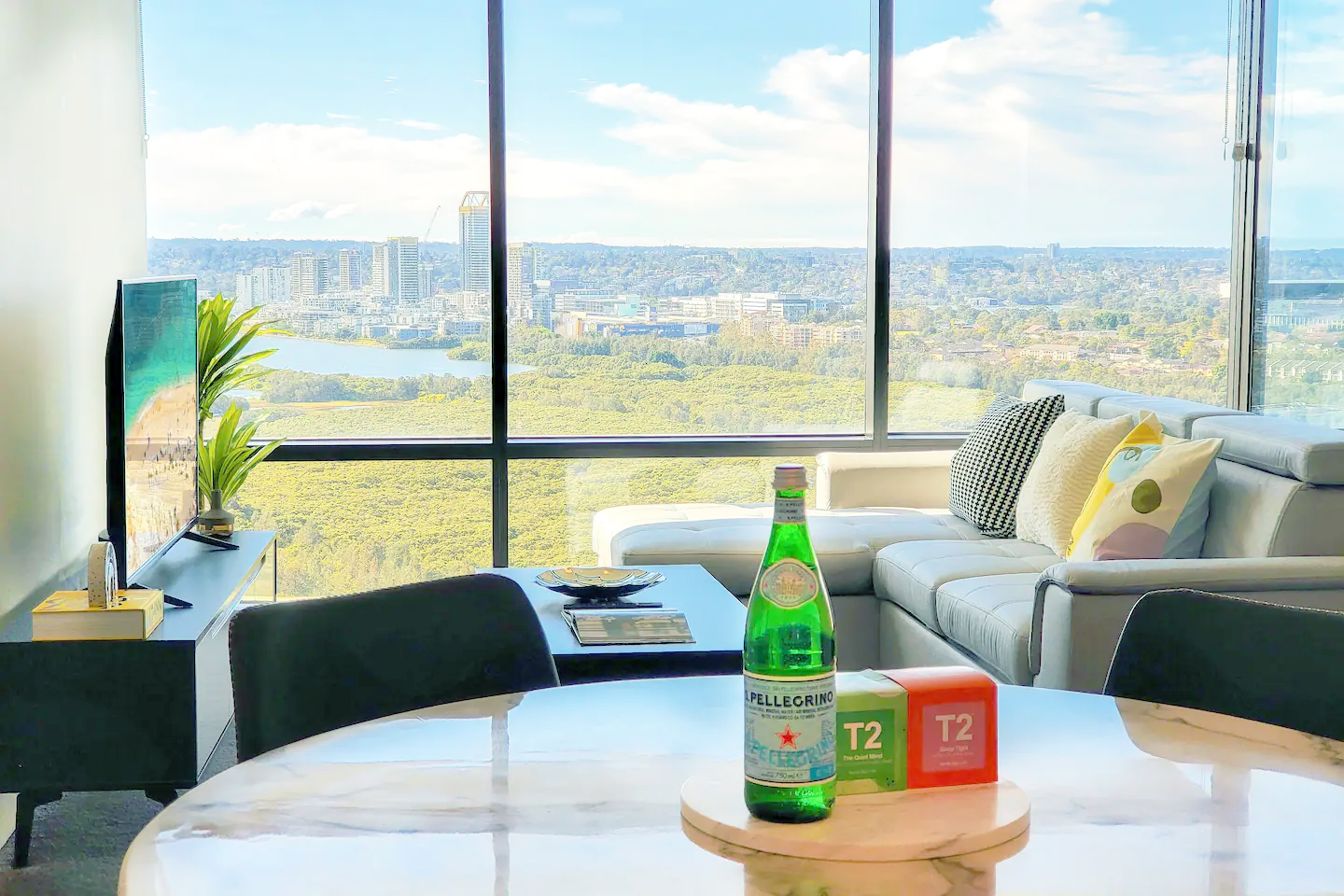 Fantastic Views Apartment At Olympic Park