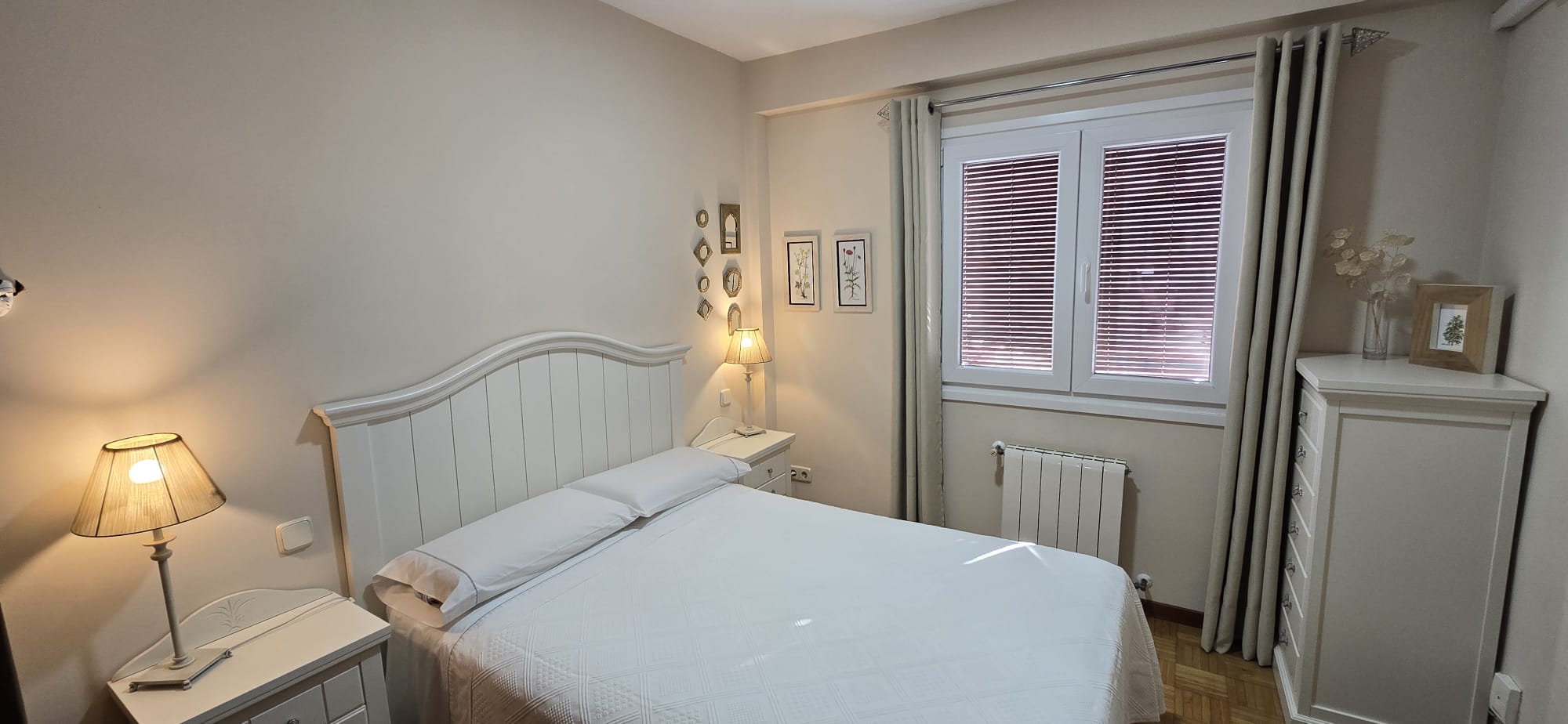 Habitación doble con baño privado en Madrid