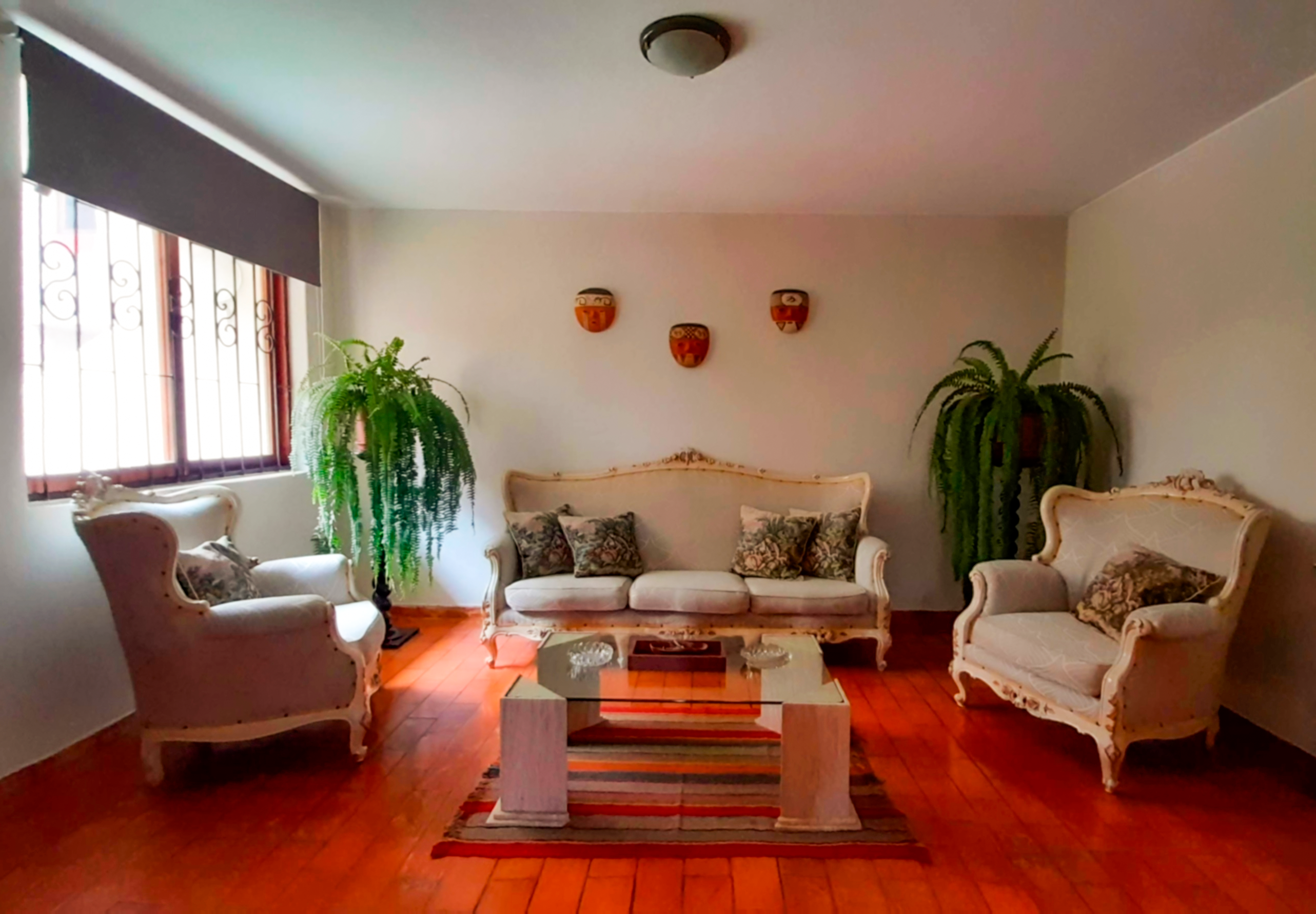 Beautiful and spacious Duplex Department in Condominium