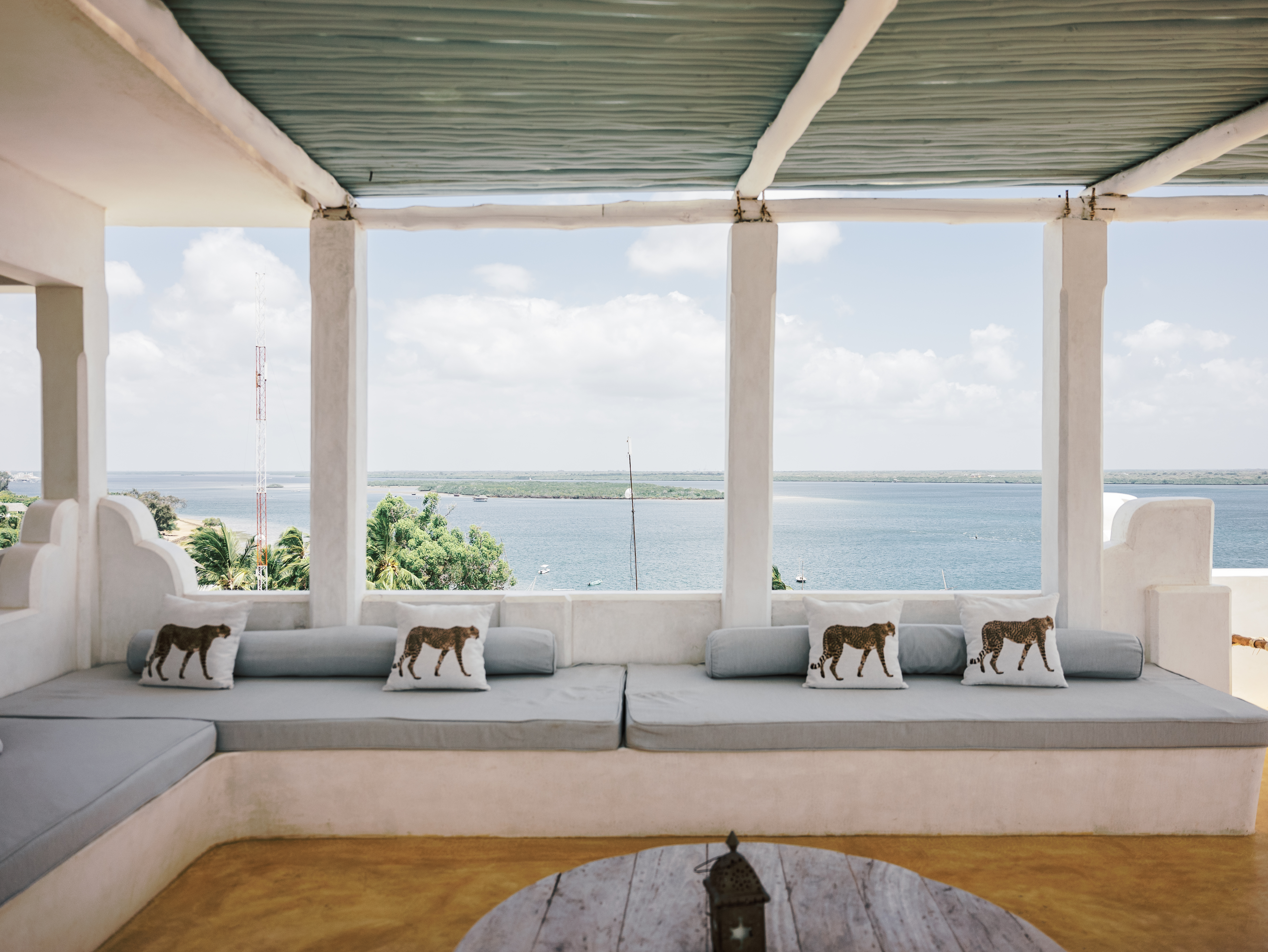 Jannah Lamu, Pate Suite