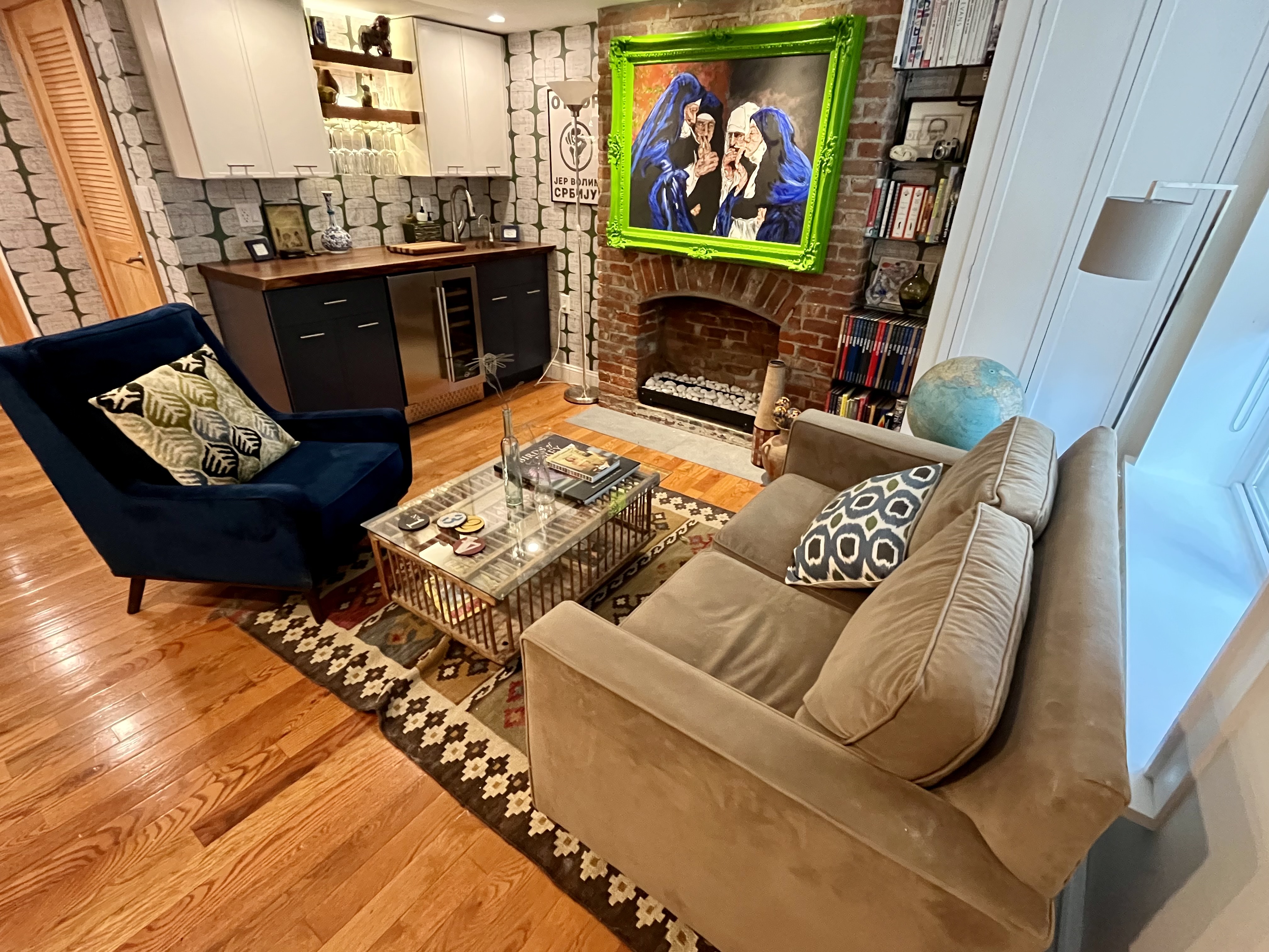 Stylish Retreat with Garden, Deck & Private Entry in Ward F (councilmember Jermaine D. Robinson), Jersey City